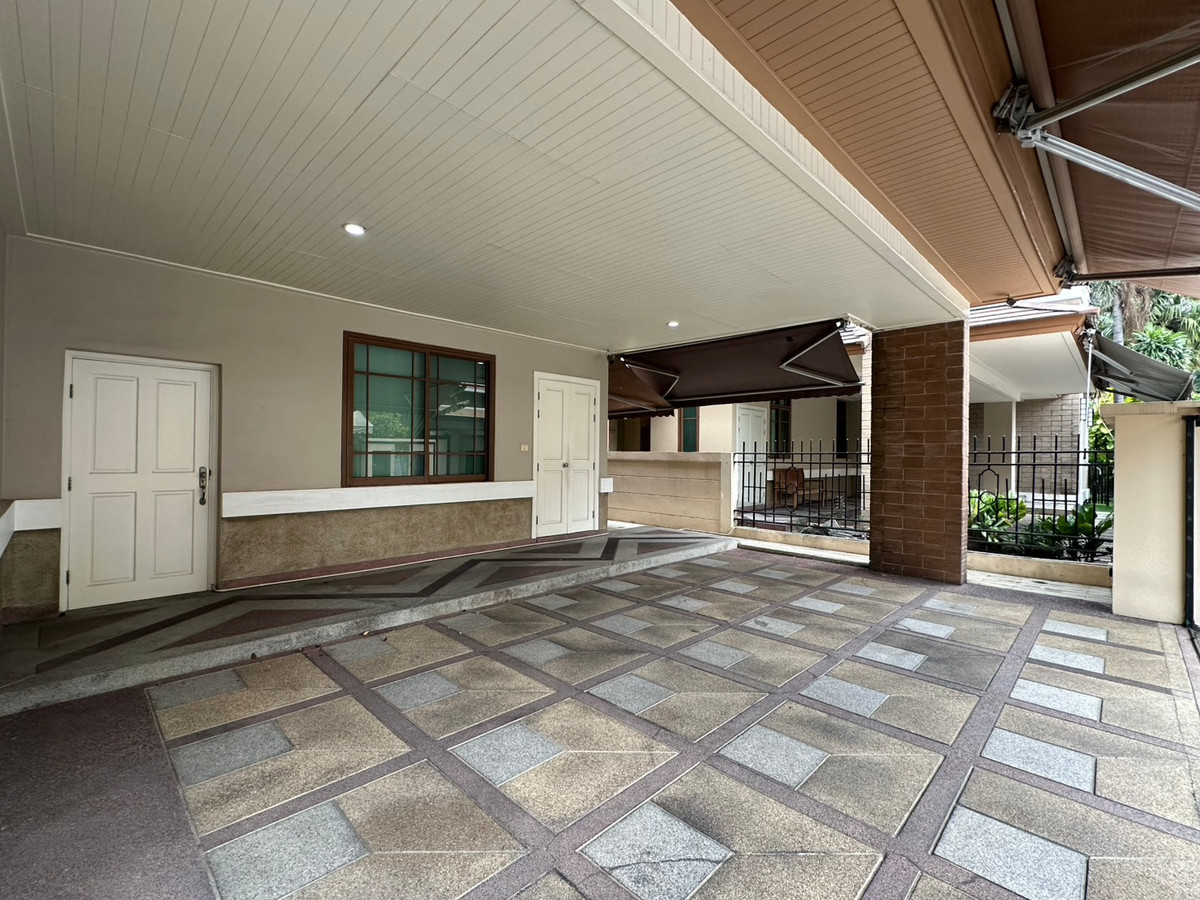 ให้เช่าบ้านอ่อนนุช อุดมสุข : ✨Baan Sansiri Sukhumvit 67 for rent! 4 bedroom 4 bathroom 394 sq.m near BTS Phrakhanong Tel.0863692224