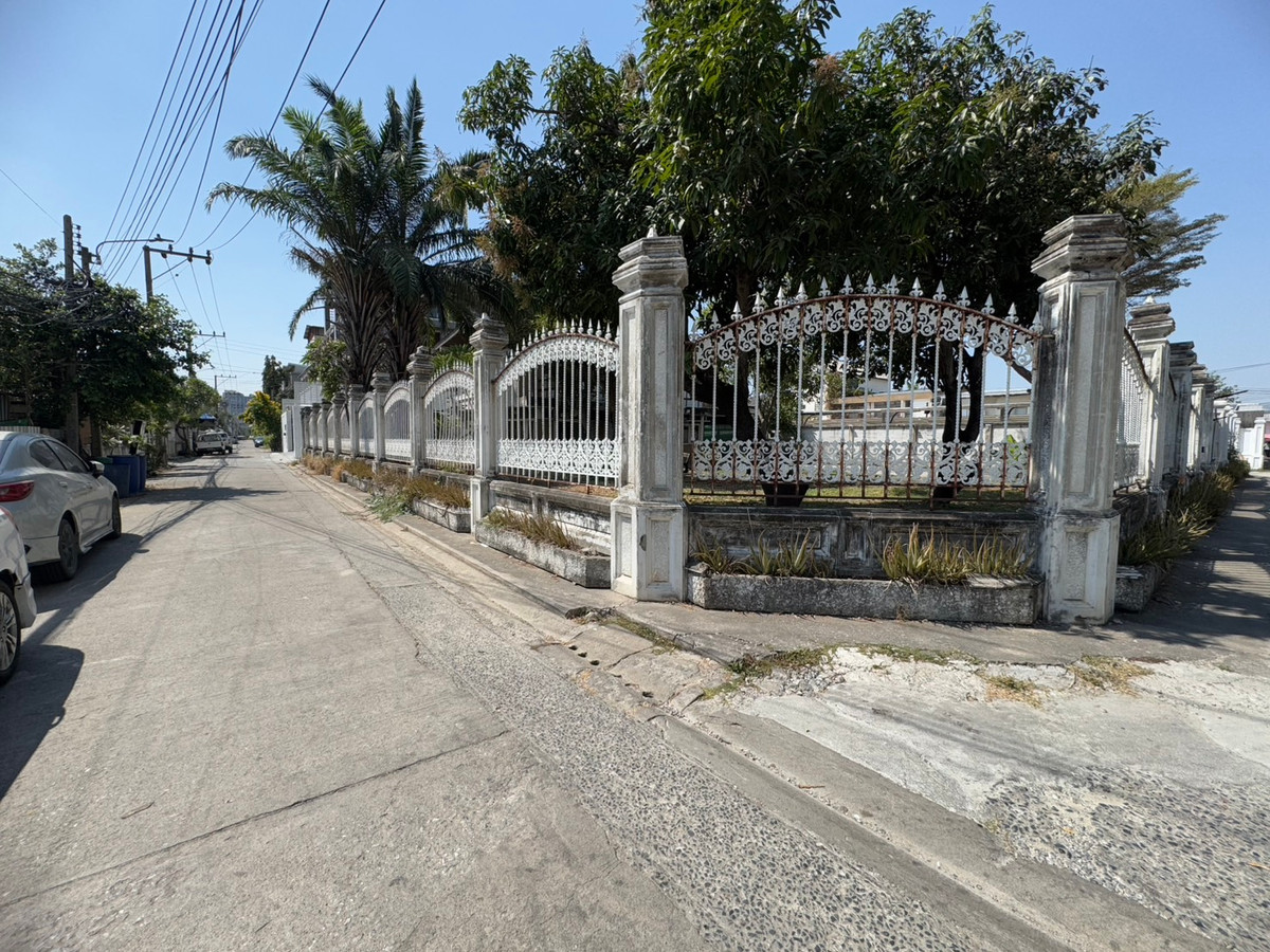 ให้เช่าบ้านอ่อนนุช อุดมสุข : ให้เช่าบ้านเดี่ยว 2 ชั้น พร้อมที่ดิน ซอยสุขุมวิท 97/1 ถนนสุขุมวิท (N.1543)