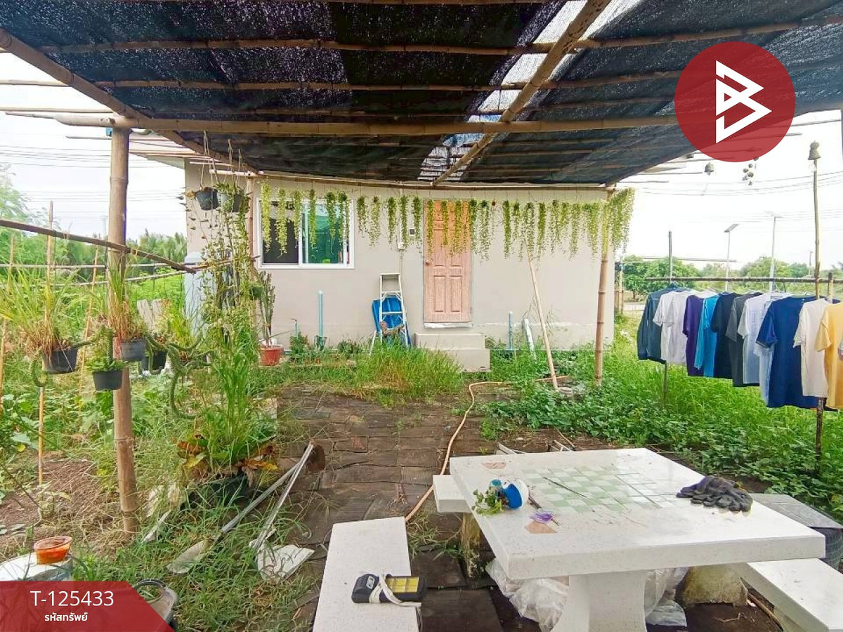 ขายบ้านเดี่ยวพร้อมที่ดิน 208 ตารางวา พระสมุทรเจดีย์ สมุทรปราการ Loading...