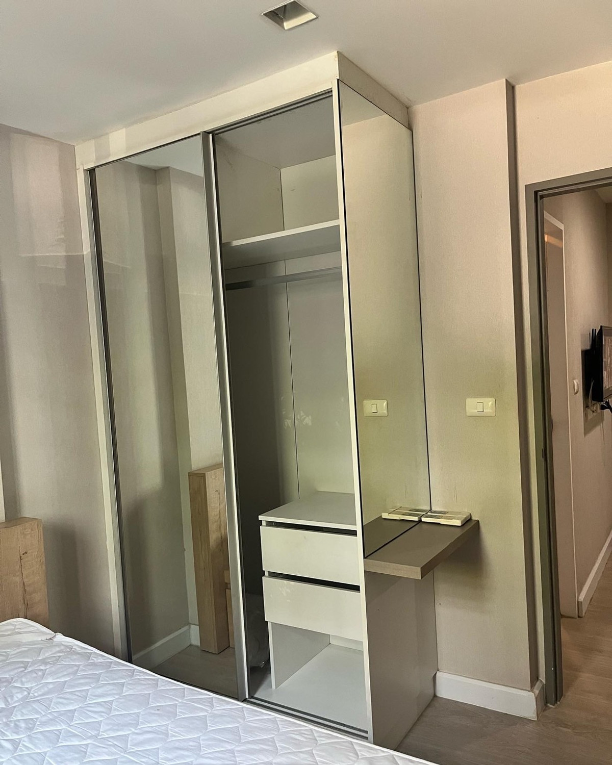 ขายคอนโดMETRO LUXE RATCHADA เมโทรลักซ์ รัชดา ชั้น1ตึกA ขนาด28ตร.ม. ถ.รัชดาภิเษก ดินแดง กทม ใกล้mrtสุทธิสาร Loading...