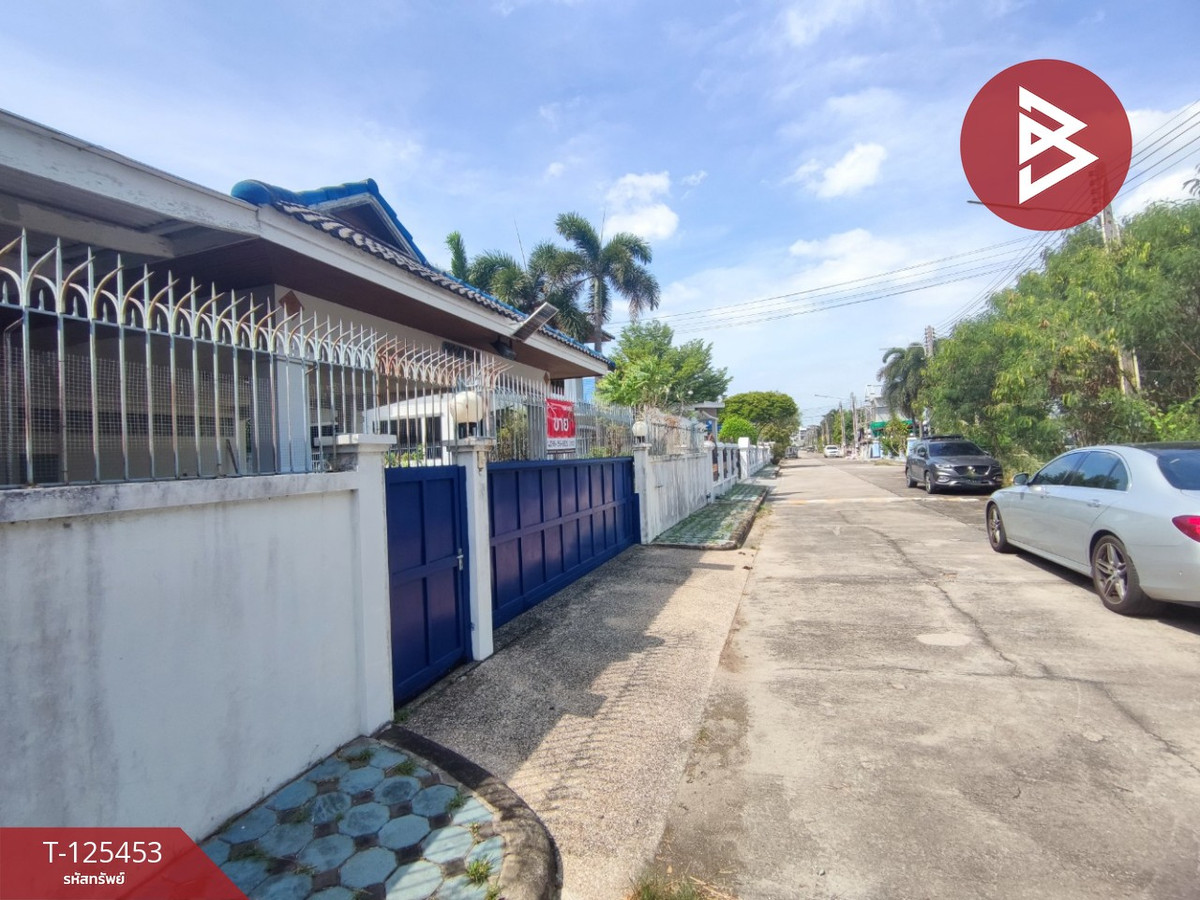 ขายบ้านเดี่ยว หมู่บ้านสัจจาสวนหลวง ชลบุรี Loading...