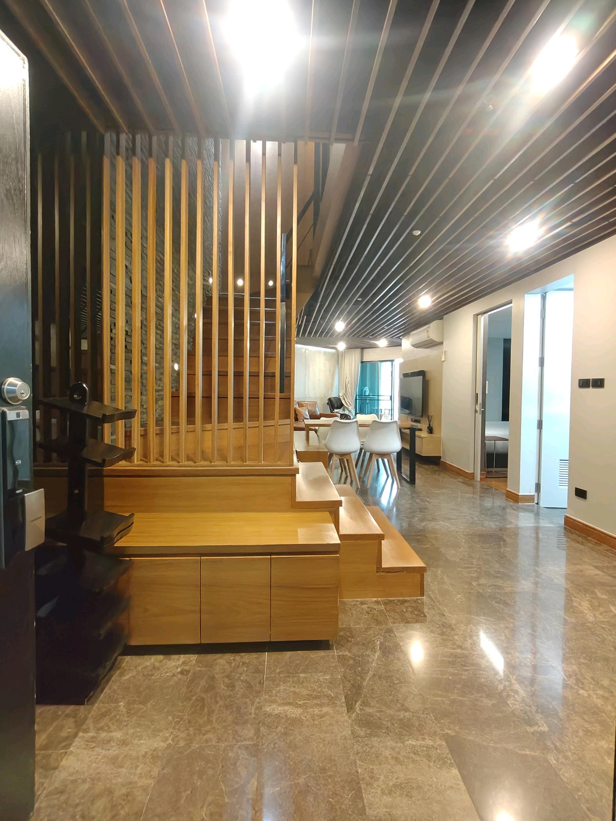 ให้เช่าคอนโดพระราม 9 เพชรบุรีตัดใหม่ RCA : ปล่อยเช่าด่วน ห้องสวยทำเลดี เบ็ล แกรนด์ พระราม9