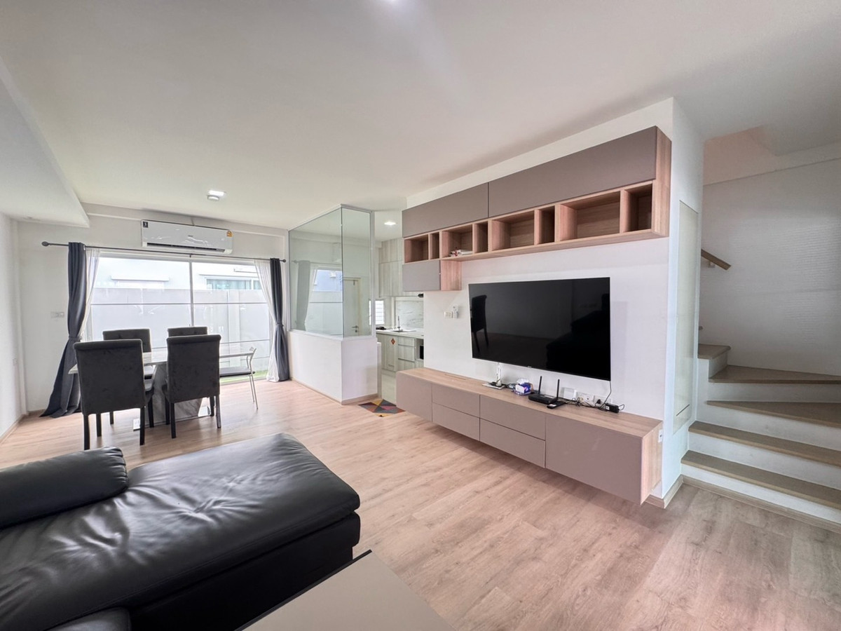 ให้เช่าทาวน์โฮมบางนา แบริ่ง ลาซาล : 💥ForRent💥3Bed • Indy2 Bangna-Ramkhamhang2 🏡 Near Mega Bangna‼️  🐶🐱 Pet Friendly* Ready to move in ‼️ Fully Furnished ✨