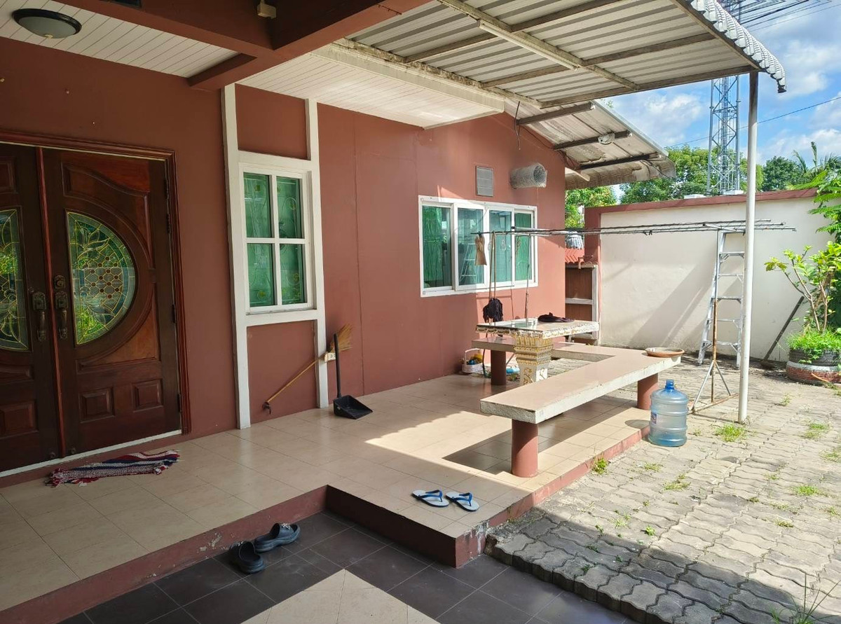 For SaleHouseSriracha Laem Chabang Ban Bueng : Detached House Baan Suan Hill Bangphra / 4 Bedrooms (FOR SALE), Baan Suan Hill Bangphra / Detached House 4 Bedrooms (FOR SALE) YEAN038
