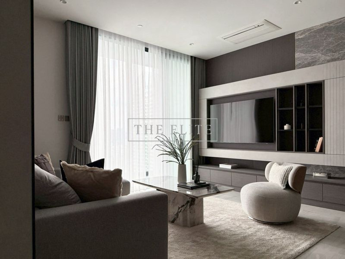 For RentCondoSathorn, Narathiwat : ✨ If youre in Sathorn, you have to be Supalai Icon. The room is fully decorated, the view is spectacular, and the feel is really good 💯