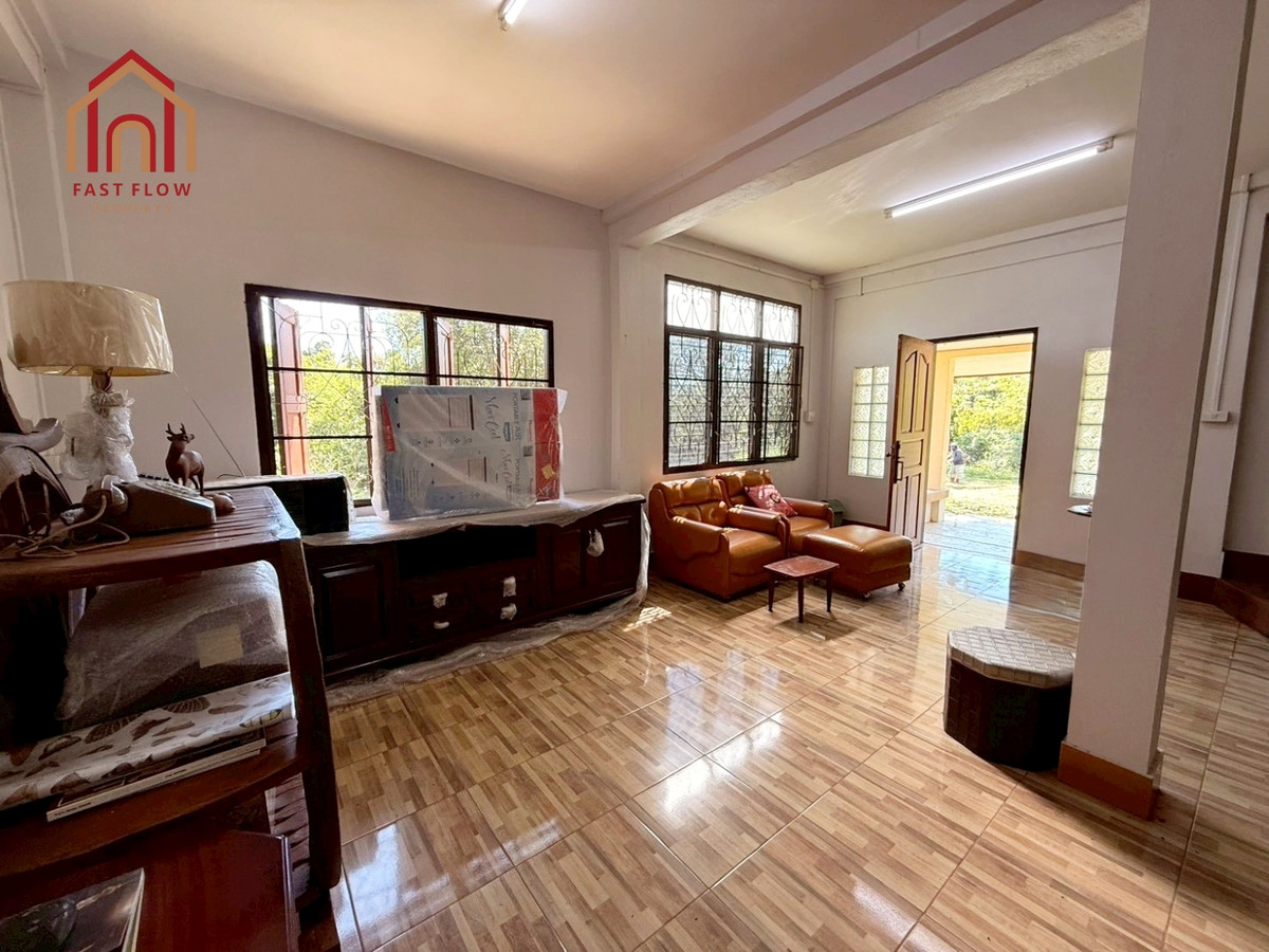 ขาย บ้านเดี่ยว 2 ชั้น ซอยคลองชลประทาน ซอย5 ใกล้ถนนลำปาง-แจ้ห่ม ทุ่งฝาย อำเภอเมืองลำปาง วัดนาป้อเหนือ IM Loading...