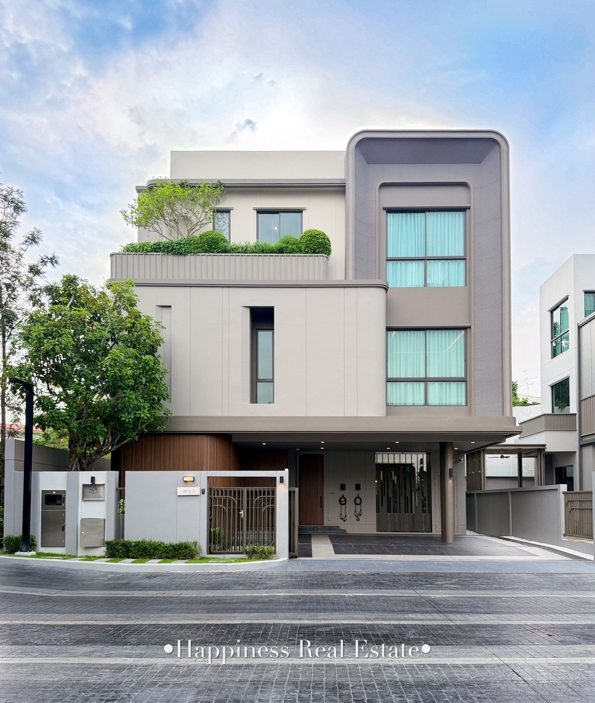 ขายบ้านวิภาวดี ดอนเมือง หลักสี่ : ⛲️💰 ถ้าคุณเชื่อว่าบ้านที่ดีนำพาความรุ่งเรือง บ้านเลขที่ 899 คือคำตอบสุดท้าย! อยู่แล้วเฮง อยู่แล้วรวย การันตีด้วยความปังระดับประเทศ!