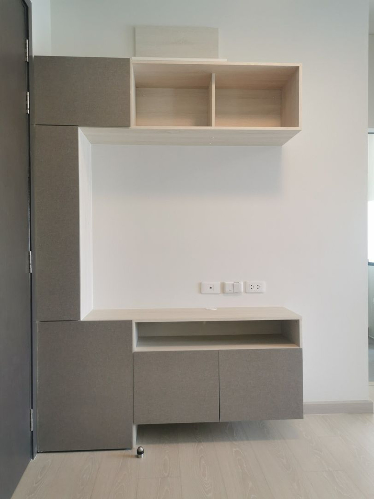 K11050466 - ให้เช่า คอนโด เดอะนิช ไอดี เสรีไทย ตึก C ชั้น 4 (For Rent Condo The Niche Id Serithai) Loading...