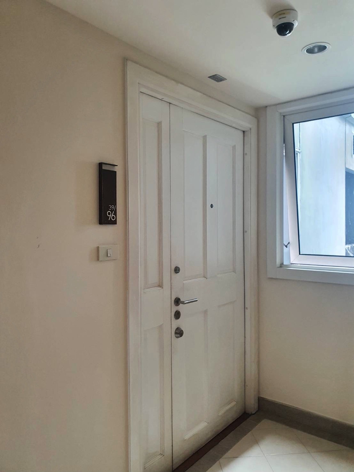 ขายด่วน!!! Baan Siri 24 Loading...