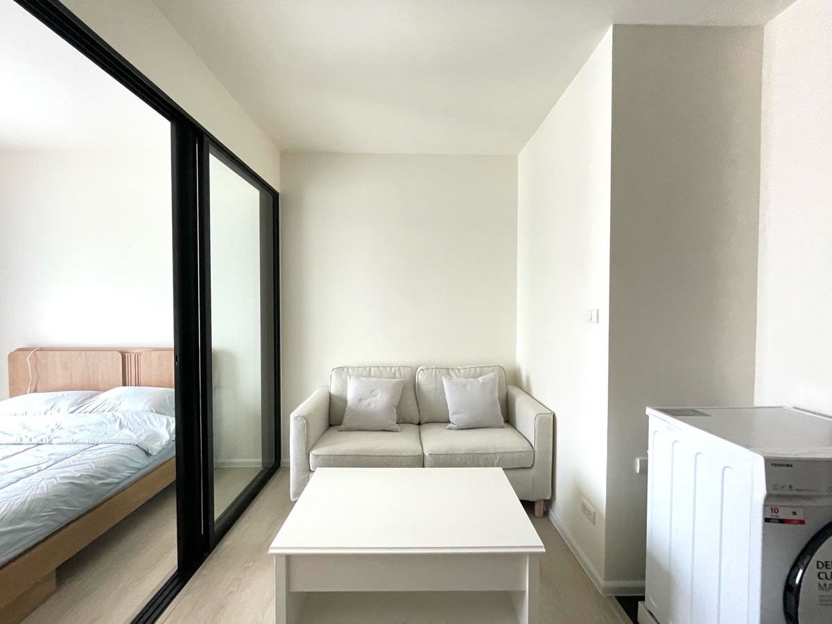 ห้องเข้ามาใหม่ห้ามพลาดราคาดีงามสุดๆให้เช่า 𝗔 𝘀𝗽𝗮𝗰𝗲 𝗠𝗲𝗴𝗮2 คอนโดติด 𝗠𝗲𝗴𝗮 𝗕𝗮𝗻𝗴𝗻𝗮   เฟอร์นิเจอร์ครบ หิ้วกระเป๋า เข้าอยู่ได้เลย ◾️ ชั้น 6 ขนาด 29 ตร.ม.◾️ 1 ห้องนอน , 𝟭ห้องน้ำ ,𝟭ห้องนั่งเล่น , 𝟭ที่จอดรถ◾️พร้อมเฟอร์นิ Loading...