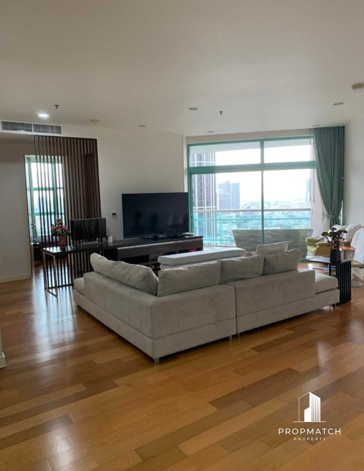 ✨Flash Deal ✨Chatrium Residence Riverside( 2Bed 2Bath 123SQM.) แต่งครบพร้อมอยู่ !! เพียง  60,000บาทต่อเดือน Tel.0981315848 @propmatch Loading...