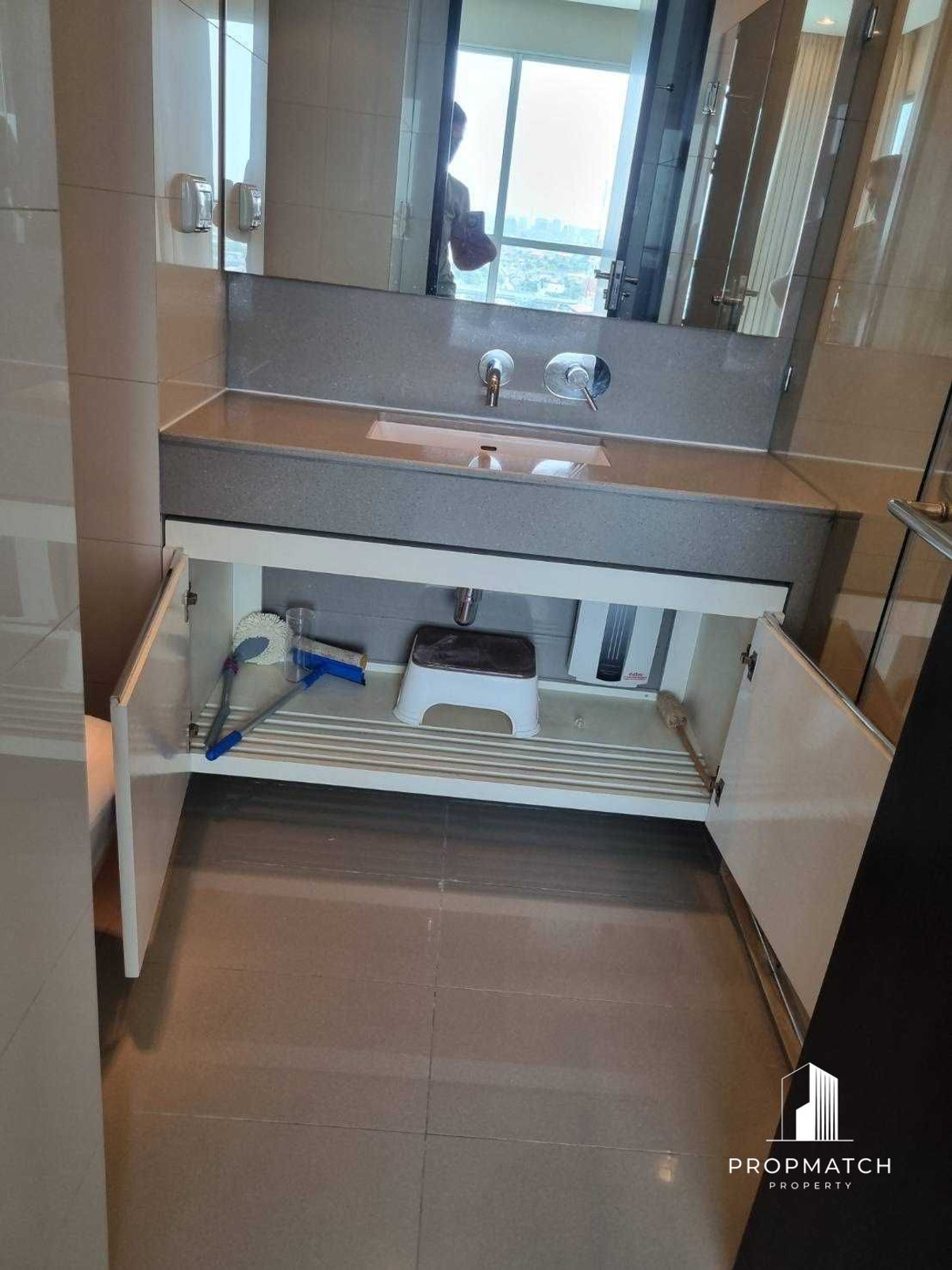 ✨Flash Deal ✨The Address Phayathai( 1Bed 1Bath 38.71SQM.) Fully furnished, ready to move in!! Only 20,000 baht per month Tel.0981315848 @propmatch Loading...