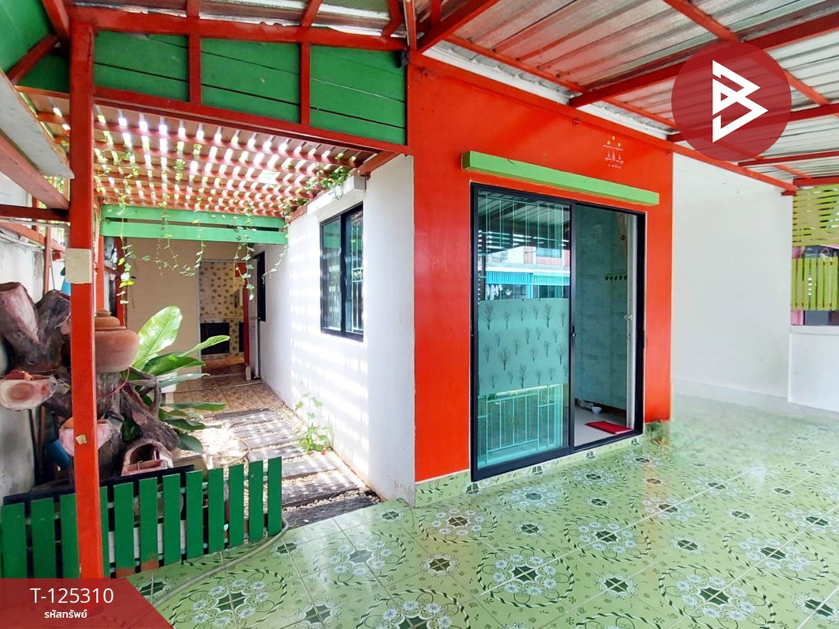 Townhouse for sale J Town Village Bangpakong-Banpho (J-Town Bangpakong-Banpho) Chachoengsao Loading...