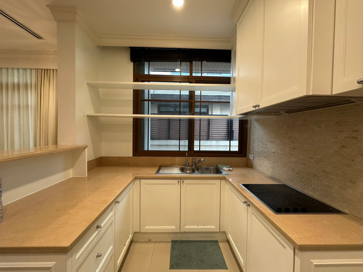 ให้เช่าบ้านอ่อนนุช อุดมสุข : ✨Baan Sansiri Sukhumvit 67 for rent! 4 bedroom 4 bathroom 394 sq.m near BTS Phrakhanong Tel.0863692224