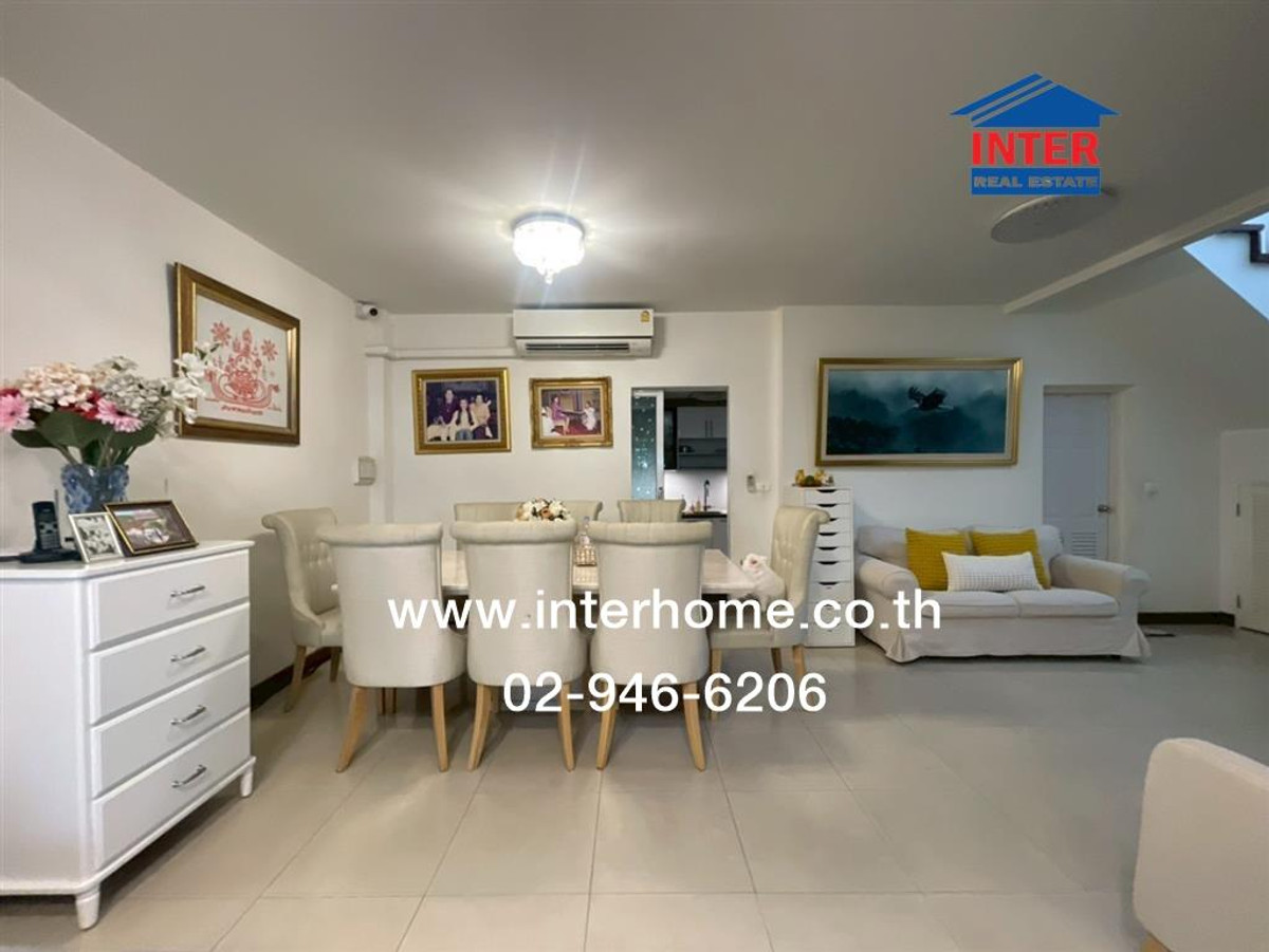 2-story detached house, 74.2 sq m, Perfect Place Village, Phase 2, Soi Ramkhamhaeng 164, Ramkhamhaeng Road, Seri Thai Road, Min Buri District, Bangkok Loading...