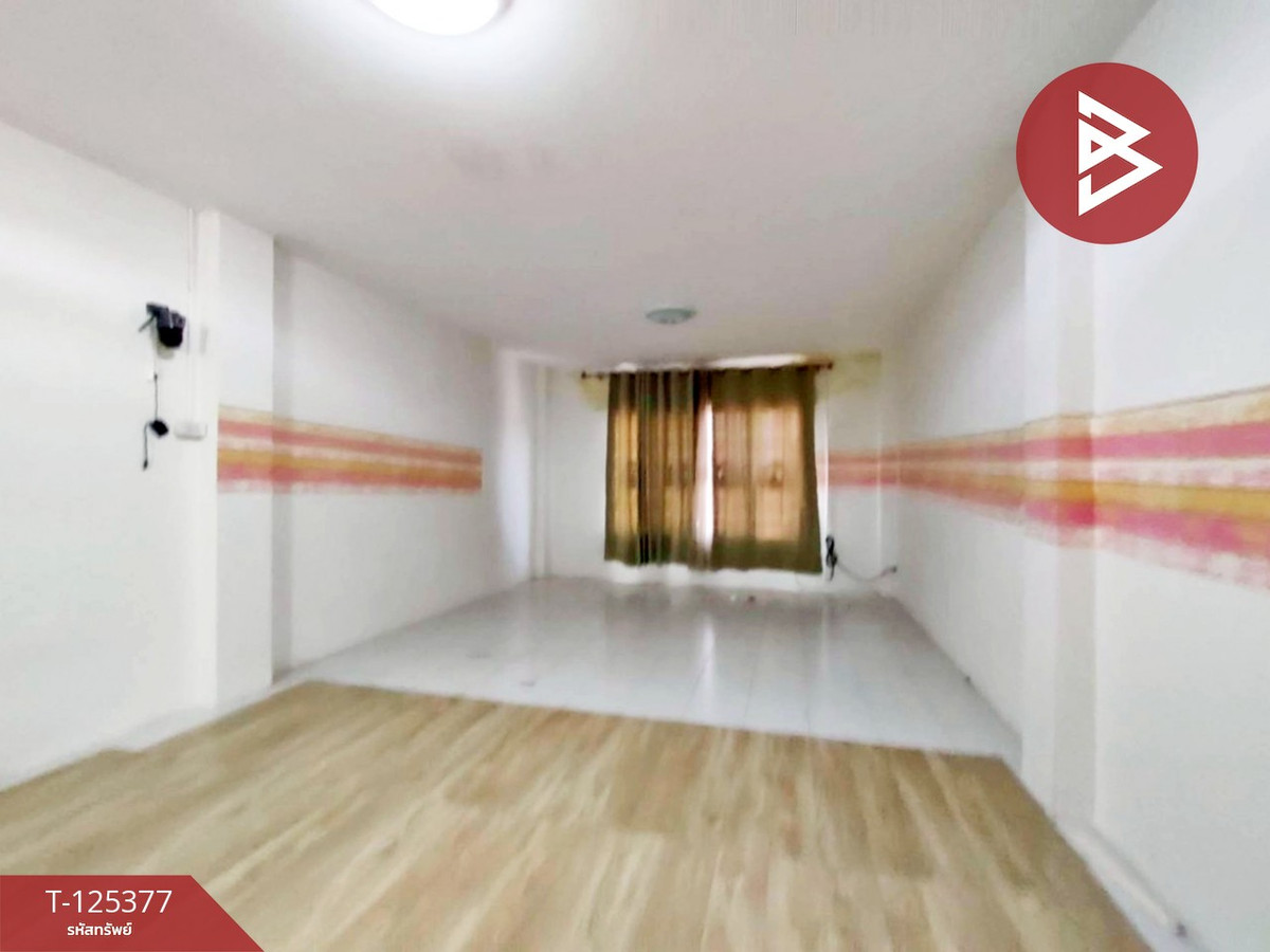 Townhouse for sale Victoria Village Garden Ville Bangna-Trad (Victoria Garden Ville) Chachoengsao Loading...