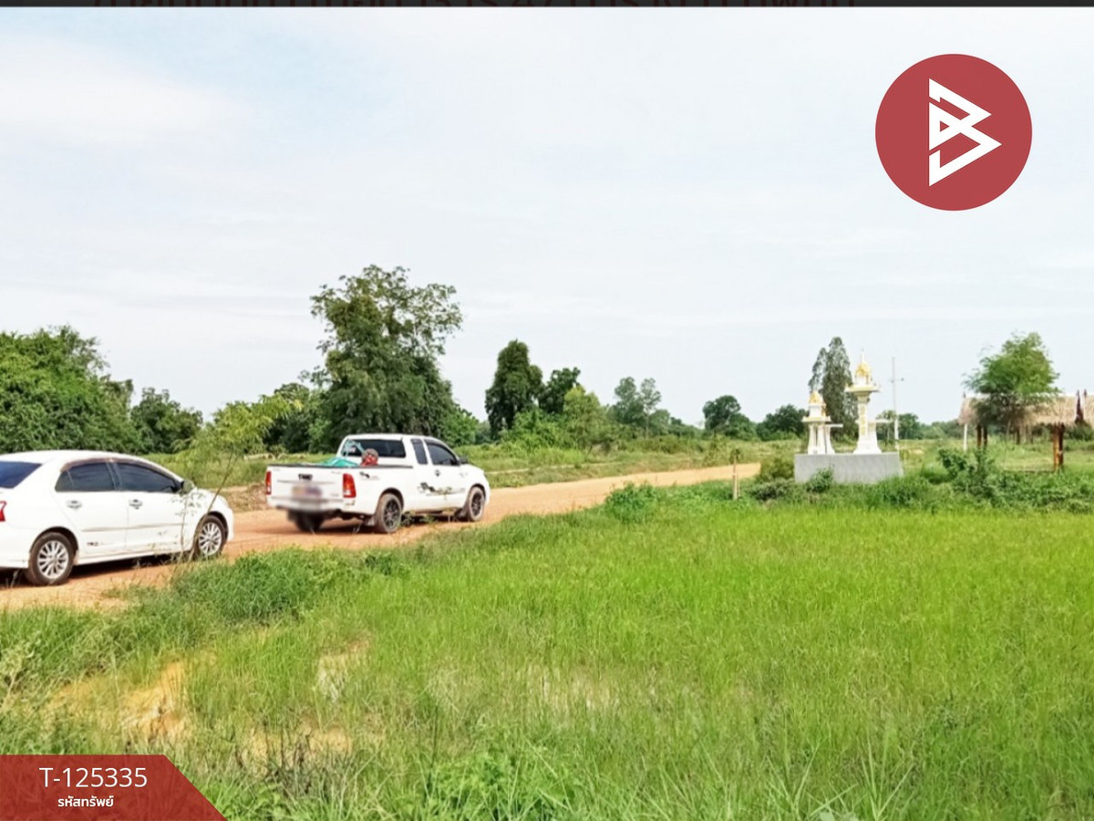ขายที่ดิน เนื้อที่ 13 ไร่ 47 ตร.วา ทัพทัน อุทัยธานี Loading...