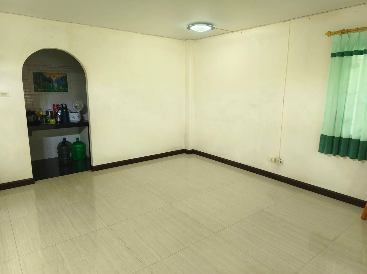 For SaleHouseSriracha Laem Chabang Ban Bueng : Detached House Baan Suan Hill Bangphra / 4 Bedrooms (FOR SALE), Baan Suan Hill Bangphra / Detached House 4 Bedrooms (FOR SALE) YEAN038