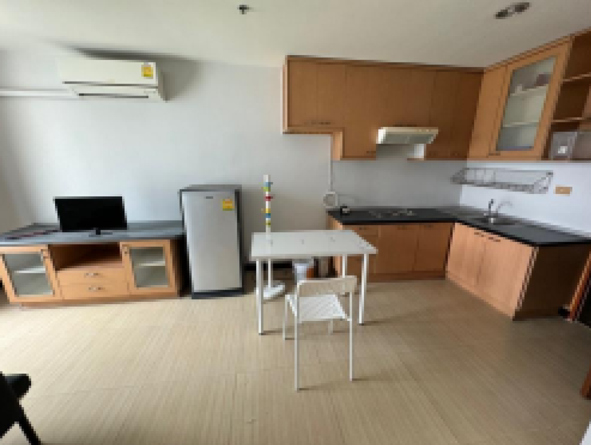 ขายคอนโดราชเทวี พญาไท : ราคาดีมาก! ชั้นไม่สูง ใจกลางราชเทวีกับงบ 4 ล้านต้นได้ 2 นอน หากยากแล้วค่ะ ห้ามพลาดเลย!