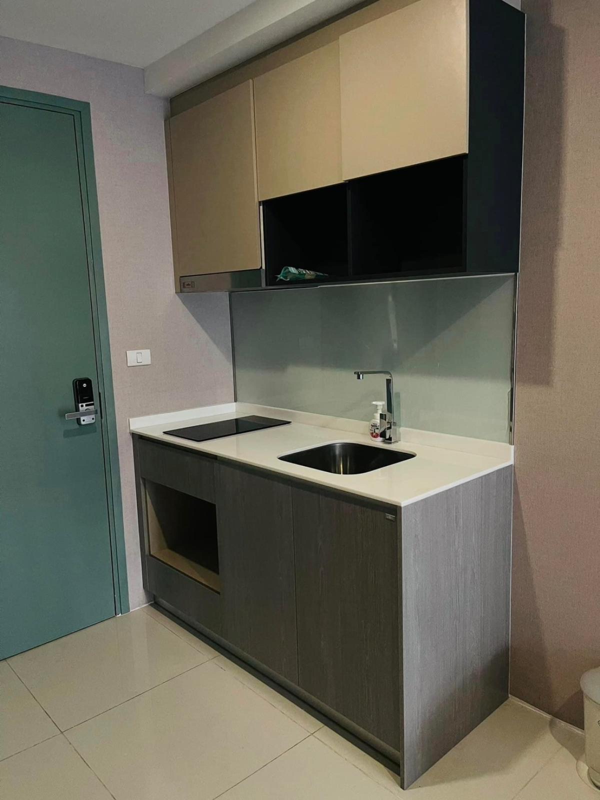 ราคาจริงรวมค่าใช้จ่ายแล้วคอนโด D'Memoria 1 ห้องนอน ใจกลาง Ari  พร้อมเข้าอยู่ ราคาพิเศษ 4.2 ลบ. เท่านั้น! Loading...