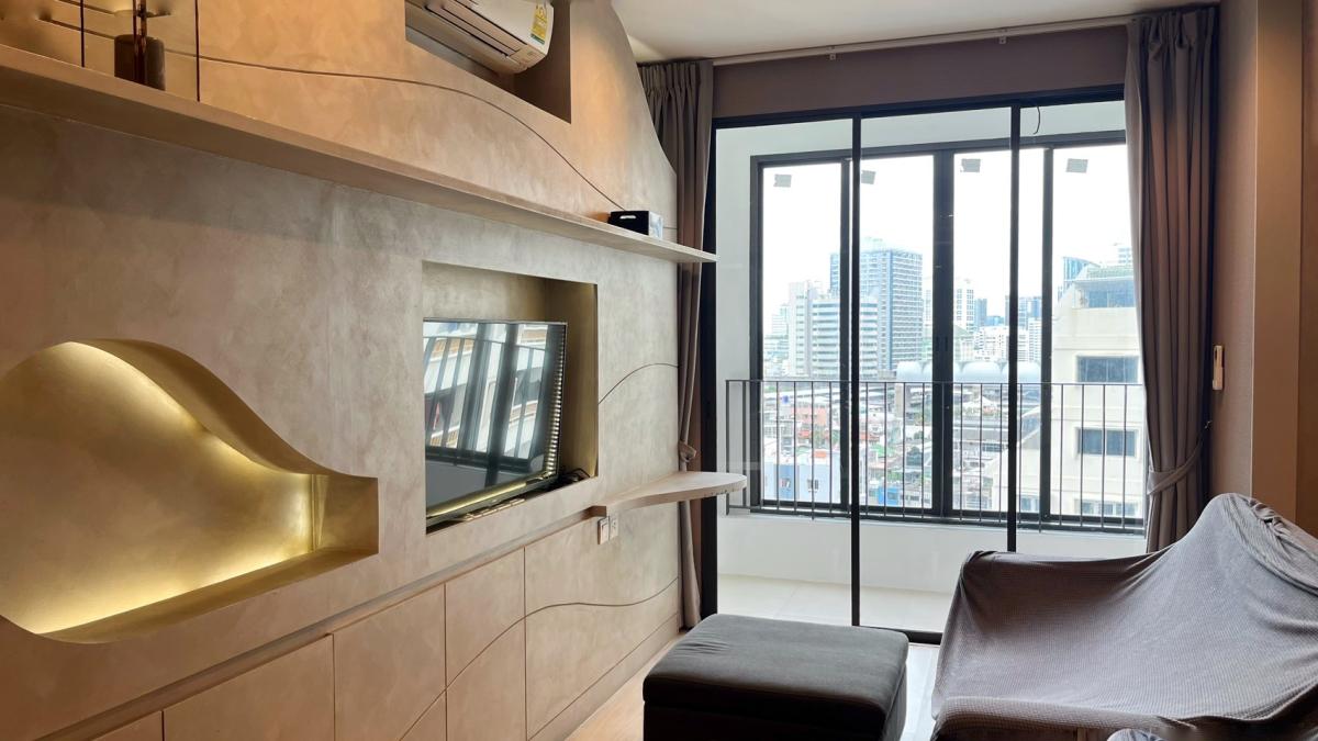 ให้เช่าคอนโดราชเทวี พญาไท : คอนโด Ideo Q ราชเทวี 1 นอน วิวดี ใกล้ BTS/MRT  
ขาย 5.19 ลบ. หรือเช่าเพียง 20,000 บาท/ด. พร้อมสิ่งอำนวยความสะดวกครบ!