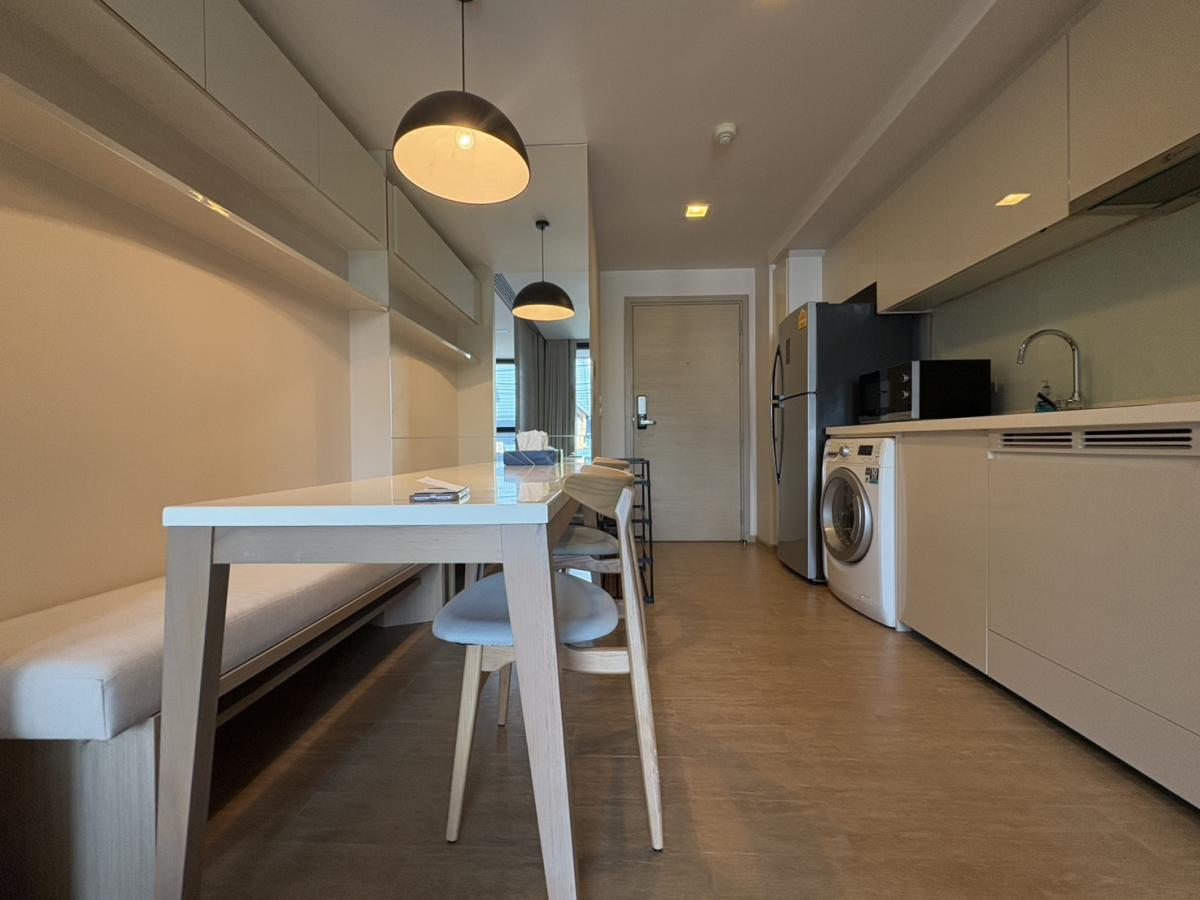 ขาย-เช่า คอนโด Liv@49 ใจกลางทองหล่อ 1 ห้องนอน 49.62 ตร.ม.  ใกล้ BTS ทองหล่อ พร้อมสิ่งอำนวยความสะดวกครบครัน เริ่ม 6.4 ล้าน! Loading...