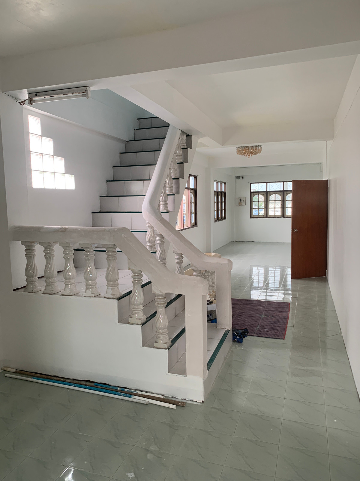 For SaleHome OfficeMahachai Samut Sakhon : Urgent sale, home office, prime location. At a price you can reach, very cheap. This price cannot be found in this area.