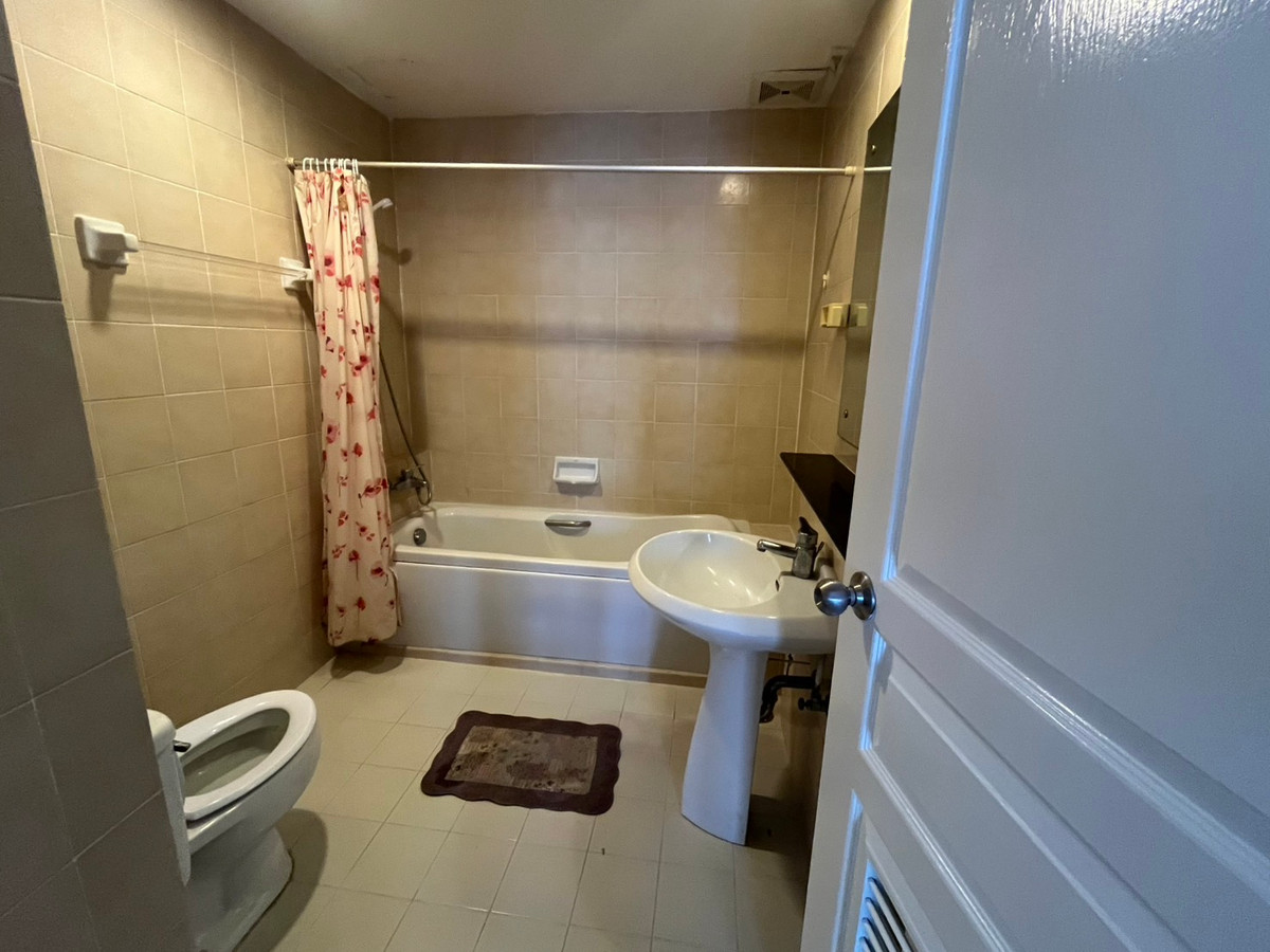 For RentCondoSukhumvit, Asoke, Thonglor : 🏙 For rent The Waterford Diamond Tower 🔥 📍 near BTS Phrom Phong 🚆 convenient travel, connecting Sukhumvit - Asoke - Thonglor