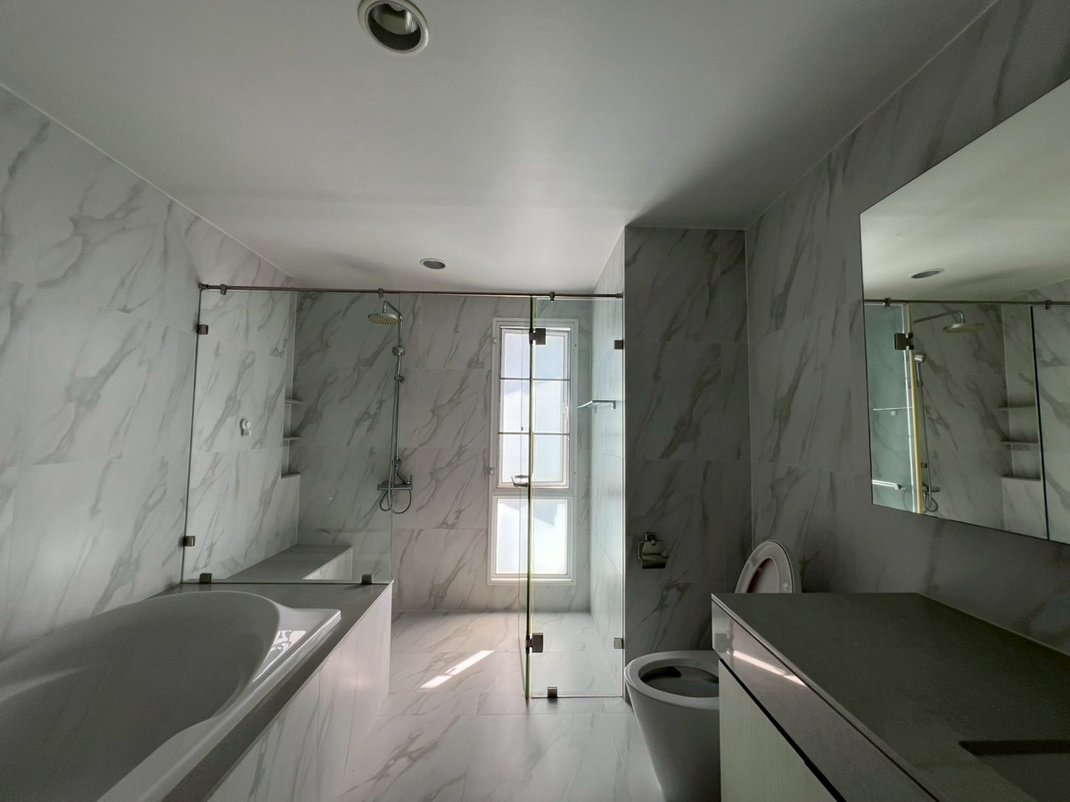 ให้เช่าบ้านสมุทรปราการ สำโรง : House for rent at Nara Botanic Srinakarin