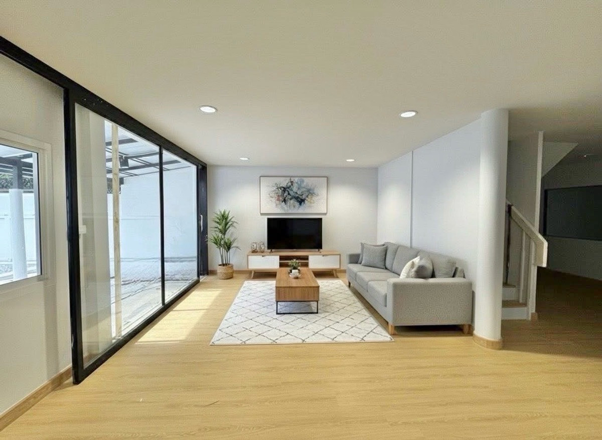 🔥🔥30383🔥🔥Luxury detached house for rent near MRT Sutthisan (1.5 km), 5 bedrooms🌐LINE ID : @fastforrentcondo Loading...