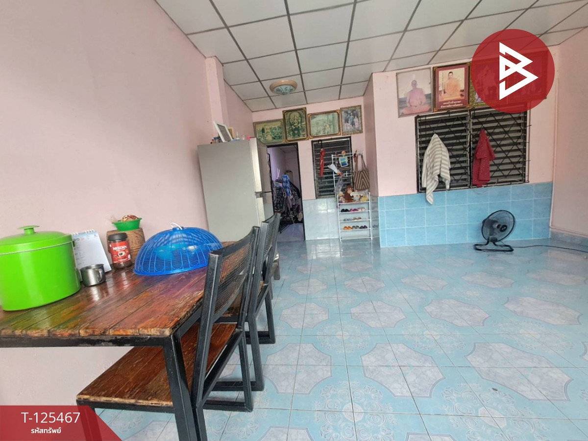 ขายทาวน์เฮ้าส์ หมู่บ้านเพชรงาม แพรกษา สมุทรปราการ Loading...