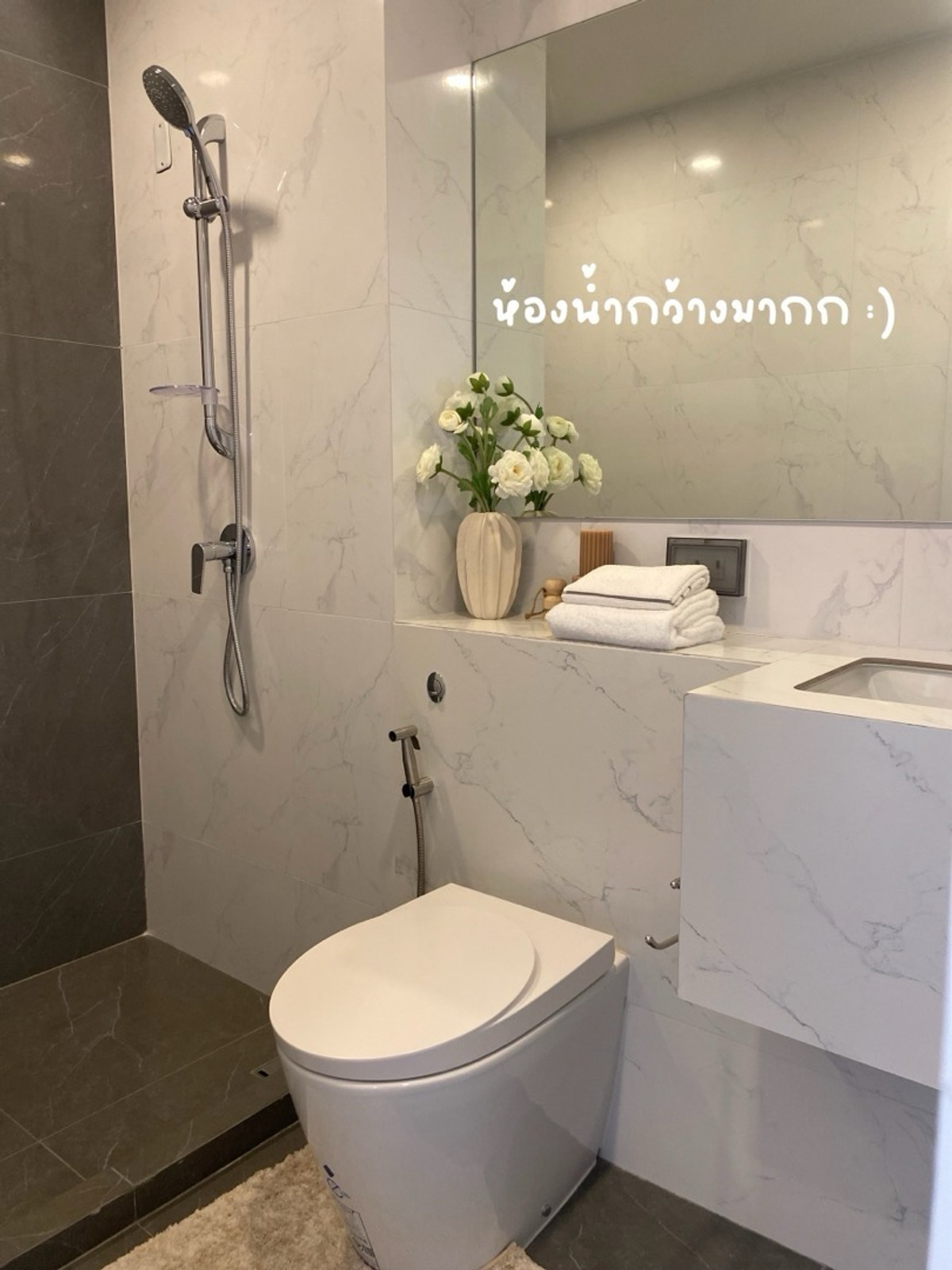 🏡โปรเปิดตึก เปิดราคาดีที่สุดของโครงการ🔅จองวันนี้รับส่วนลดจุกๆถึง800,000บาท🔅 จาก  3,490,000❌ เพียง 2,690,000✅ ให้เราดูแลทัก Line:aee2702 ดูแลทุกระดับประทับใจ 😊  Loading...