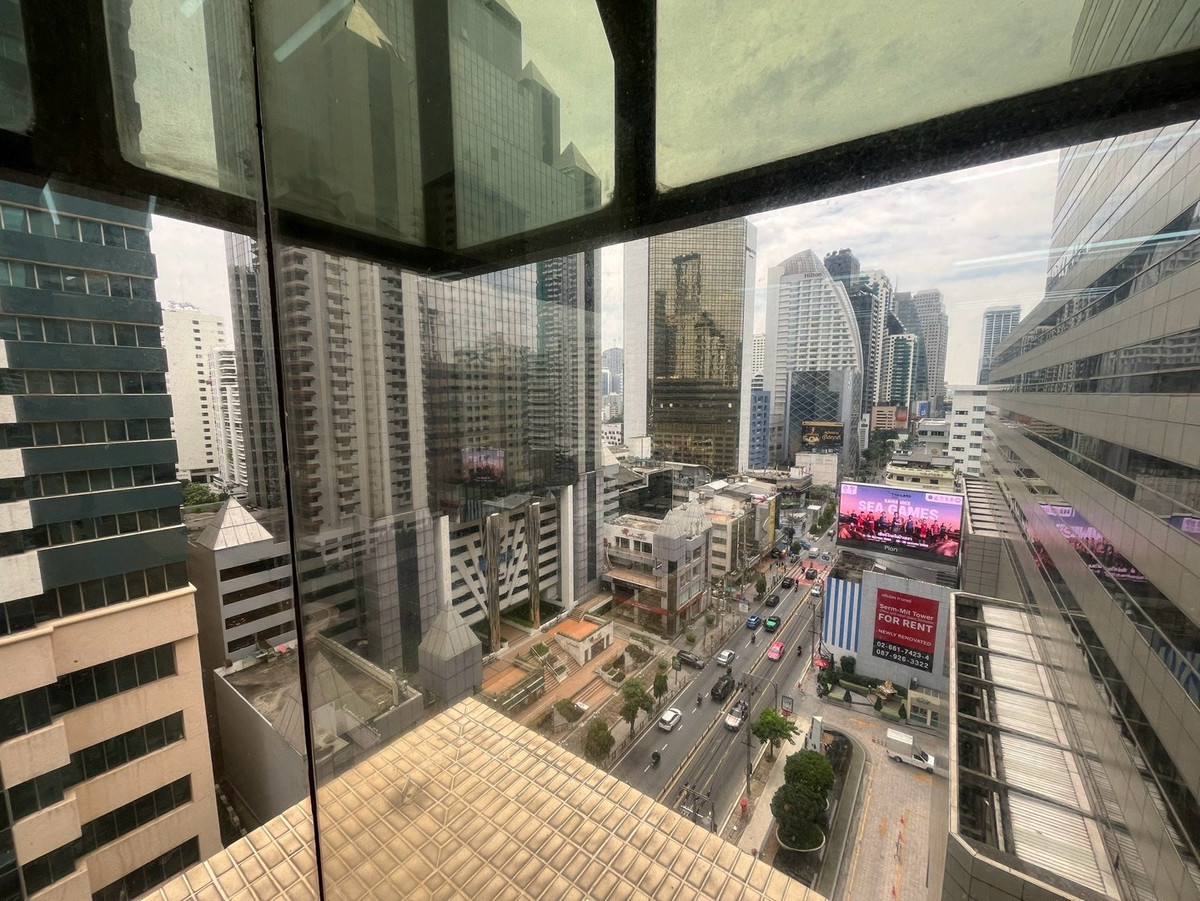 ให้เช่าสำนักงานสุขุมวิท อโศก ทองหล่อ : พื้นที่ออฟฟิศ สำนักงาน บริษัท ให้เช่า ย่าน อโศก สุขุมวิท 21 ใกล้ BTS สุขุมวิท เพียง 350 เมตร