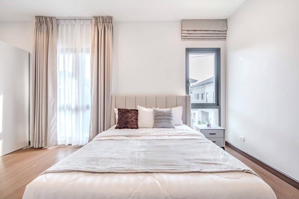 ให้เช่าบ้านบางนา แบริ่ง ลาซาล : บ้านเดี่ยว เดอะ ซิตี้ บางนา ติดห้าง Mega บางนา 