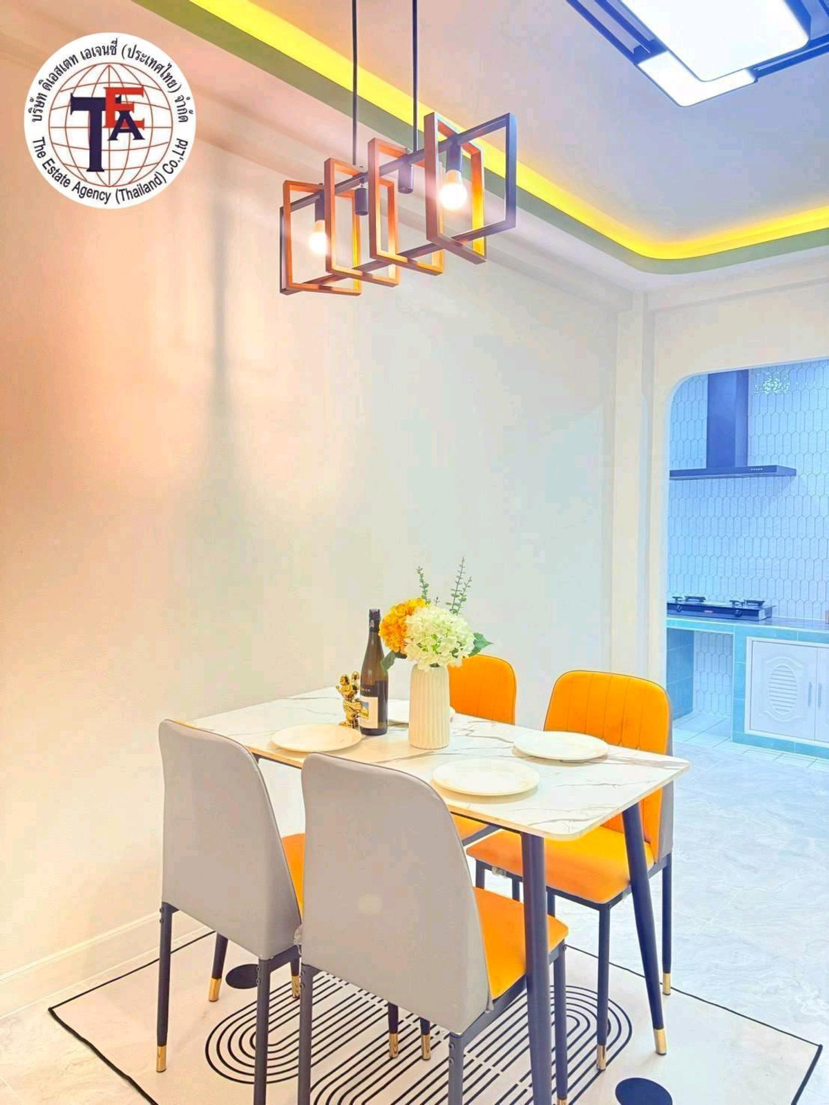 ขายทาวน์โฮมมีนบุรี-ร่มเกล้า : ขายทาวน์เฮ้าส์ 2 ชั้น หมู่บ้านกิตติชัย 7  มิตรไมตรี หนองจอก คู้ฝั่งเหนือ โรงเรียนเซนต์เทเรซา วัดนักบุญเทเรซ่า  ตลาดหนองจอก สำนักงานเขตหนองจอก โรงเรียนเจียรระดับ ไทวัสดุ  โรงพยาบาลหนองจอก บิ๊กซี แม็คโคร