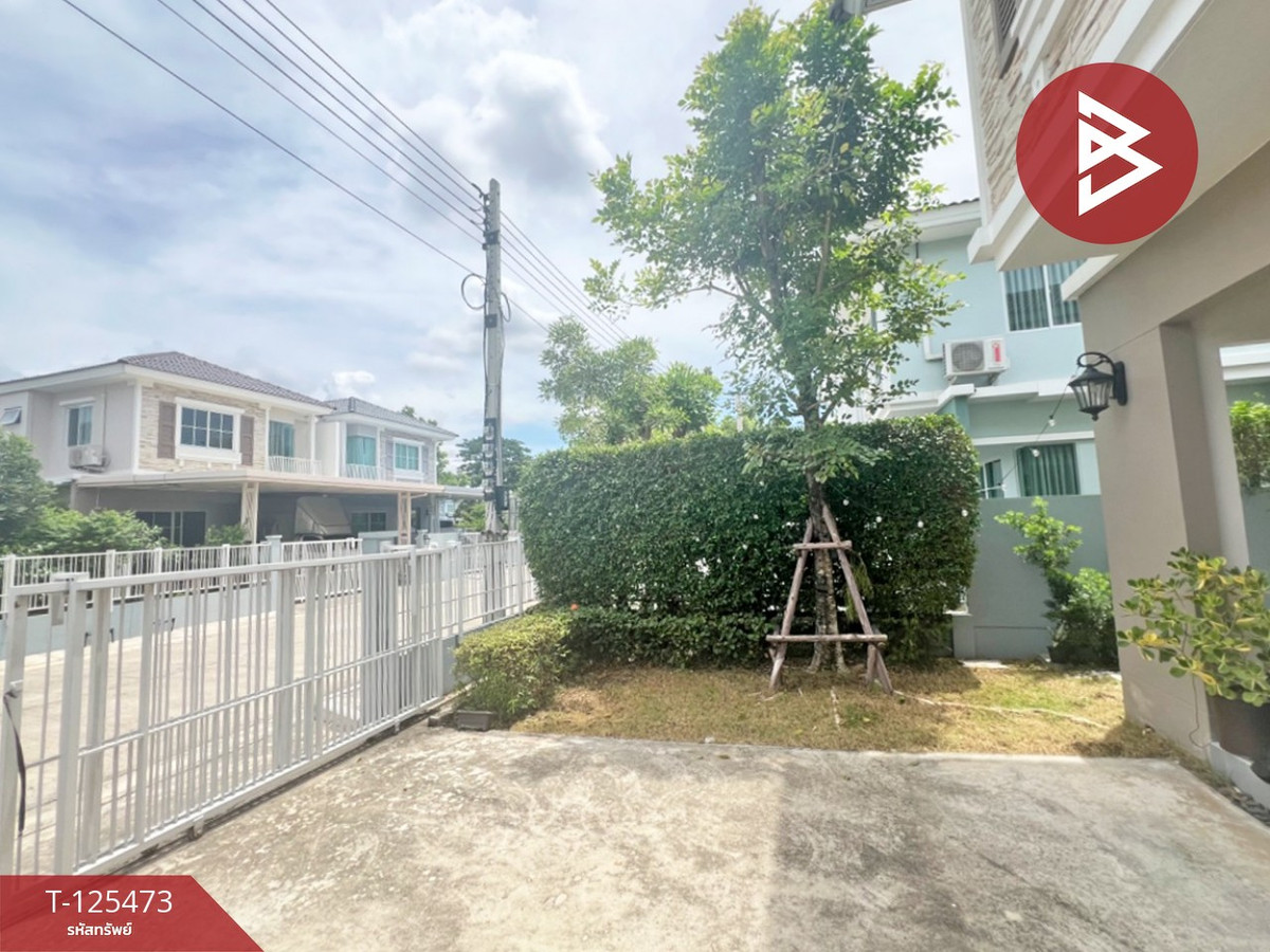 Semi-detached house for sale, Villaggio Village, Phetkasem Sai 4, Krathum Baen, Samut Sakhon. Loading...