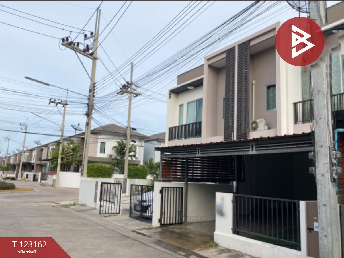 Townhouse for sale D Bangtorad Rama 2 Village, Samut Sakhon Loading...