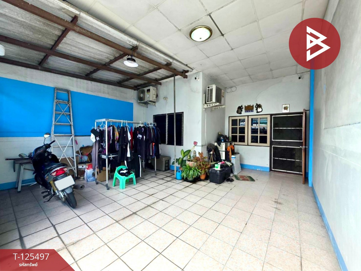 ขายทาวน์เฮ้าส์ เนื้อที่ 20.7 ตร.วา ซ.ศรีราชา-หนองค้อ 8 ศรีราชา ชลบุรี Loading...