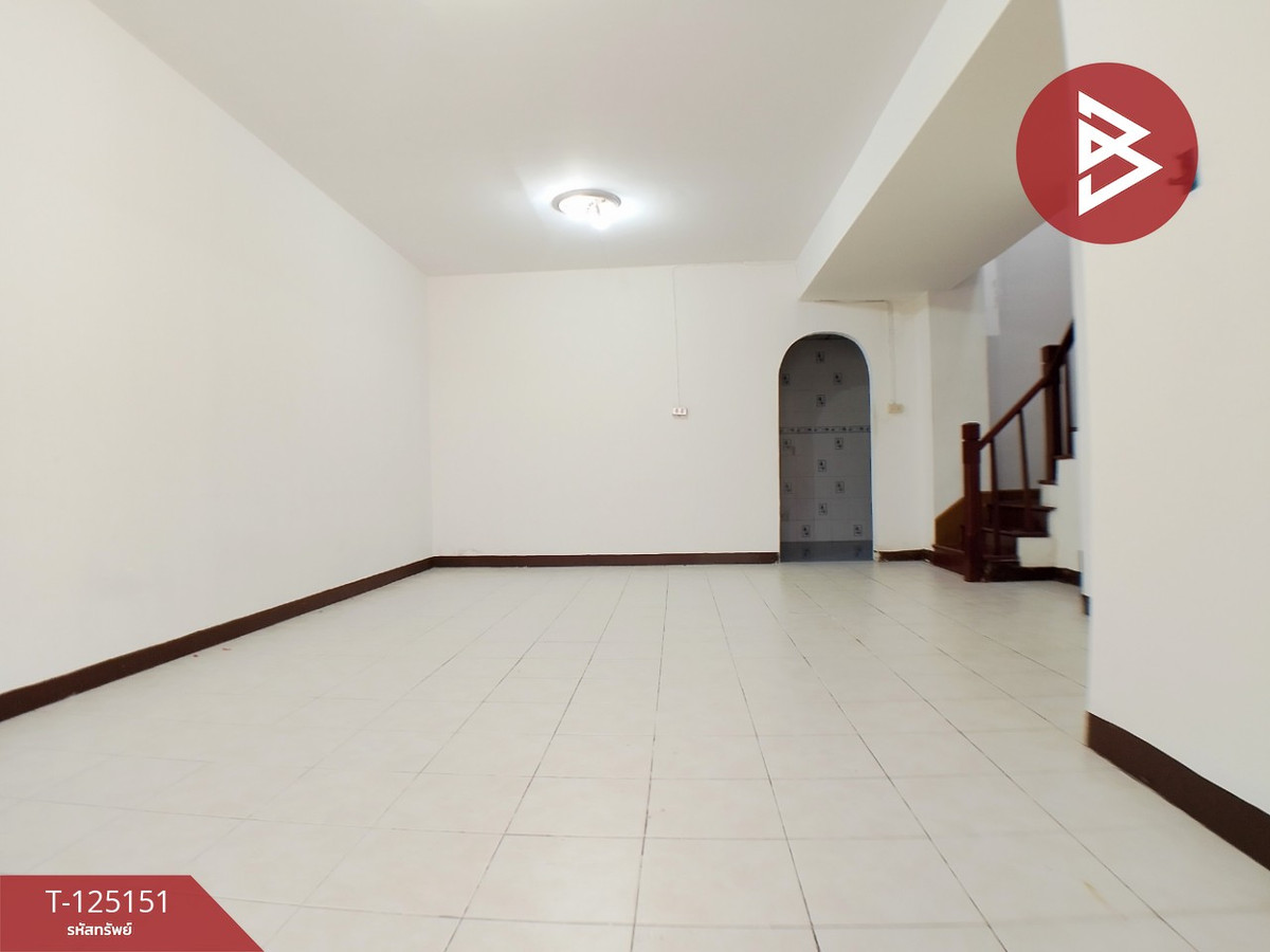 Townhouse for sale Pruksa Village 13 Rangsit-Khlong 3, Pathum Thani, ready to move in. Loading...