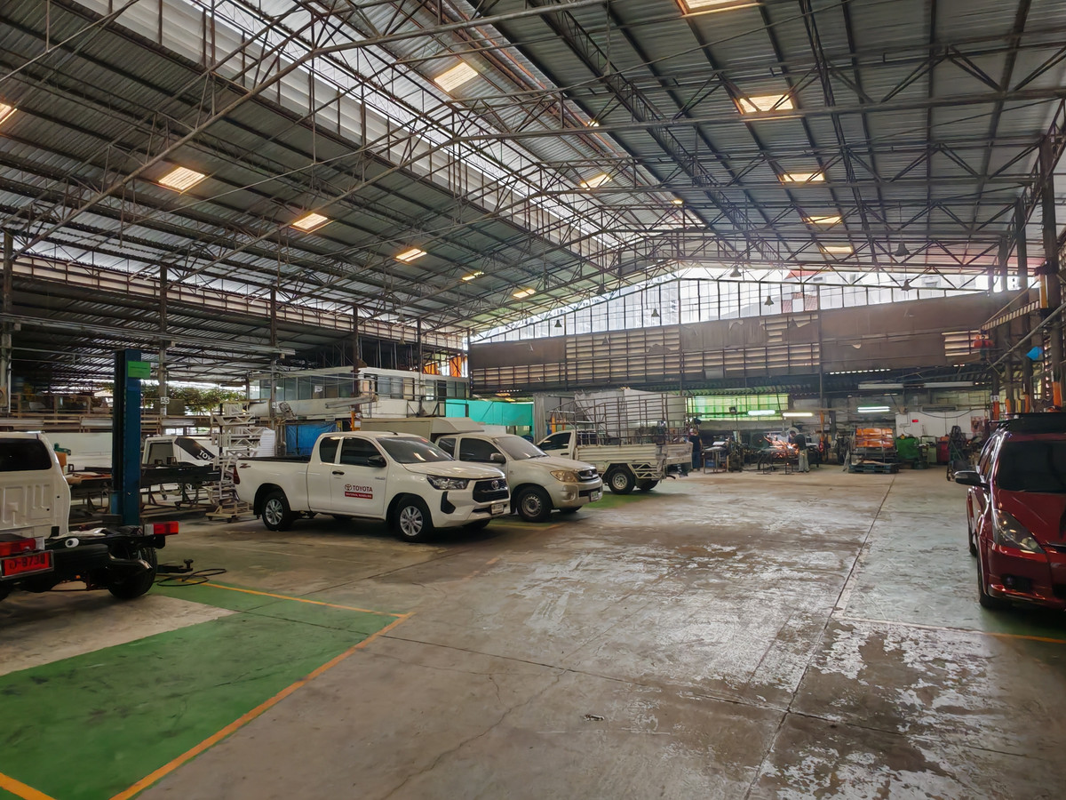 ขายโชว์รูมบางแค เพชรเกษม : โชว์รูมติดถนนใหญ่ ทำเลดี ใกล้รถไฟฟ้า mrt ภาษีเจริญ ใกล้ ซีคอน บางแค ถนนเพชรเกษม