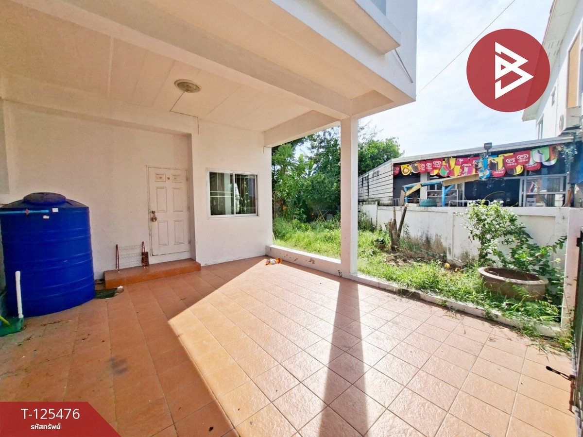 ขายทาวน์เฮ้าส์ หมู่บ้านแพนนาเซียวิลเลจ ชลบุรี (Panacea Village) Loading...