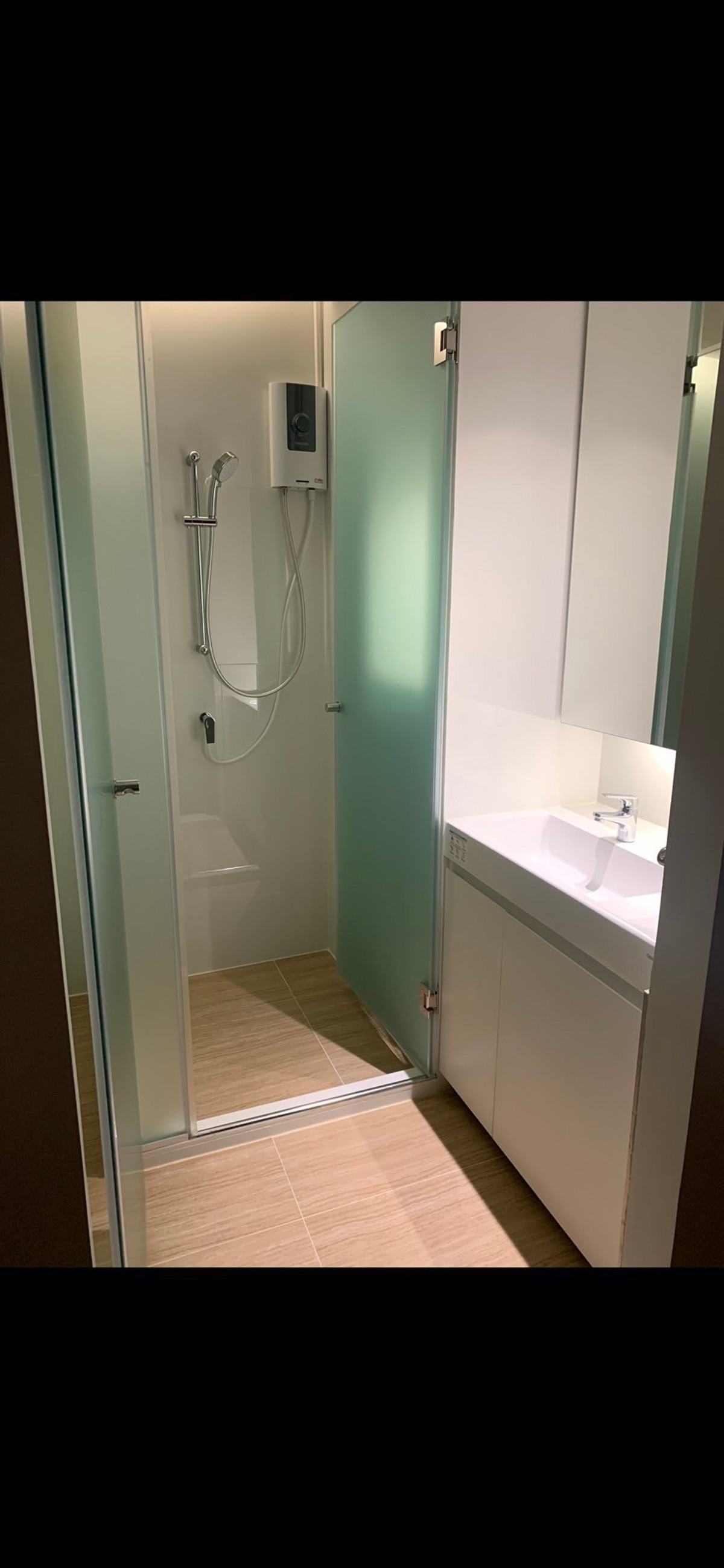 คอนโดสยาม จุฬา สามย่าน : เช่า/ขาย : คอนโด Triple Y Residence★ข้างล่างเป็น สามย่านมิตรทาวน์ ห้าง ร้านอาหาร ซุปเปอร์ 7/11 เปิด 24 ชม ★ติดสาธิตจุฬา ติดคณะนิติ ★ตลาดสามย่าน