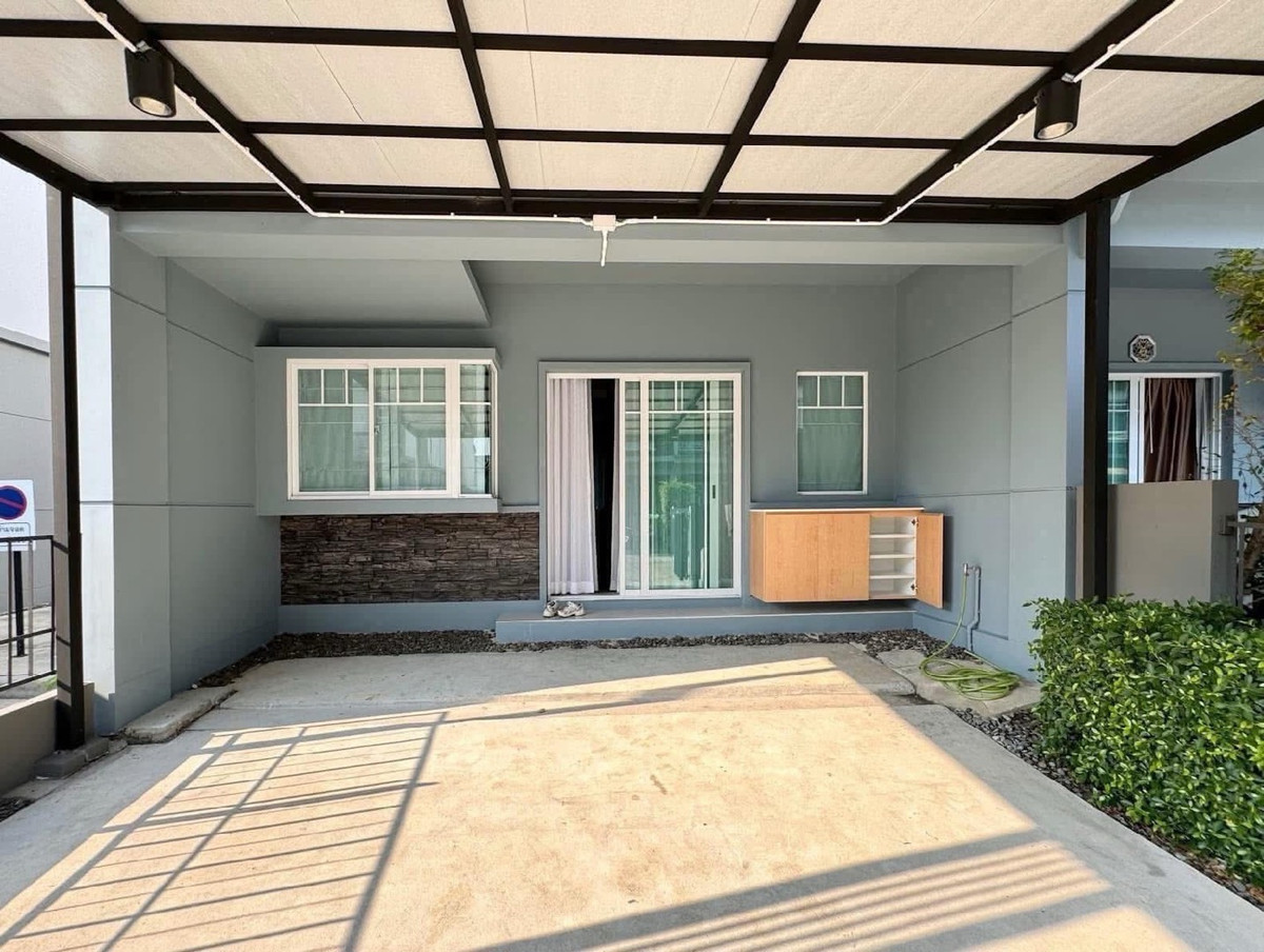 ปล่อยเช่าบ้าน Villaggio 3 ศรีนครินทร์ บางนา Loading...