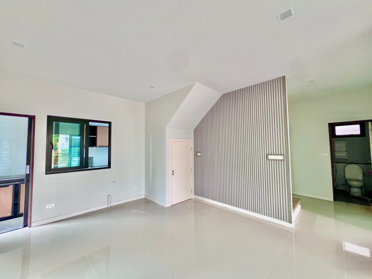 ขายปทุมธานี รังสิต ธรรมศาสตร์ : ขายบ้านแฝด 🚩ไพร์มสแควร์ รังสิต คลองสอง2🏠173 ตร.ม. บิ้วอินสวย พร้อมอยู่