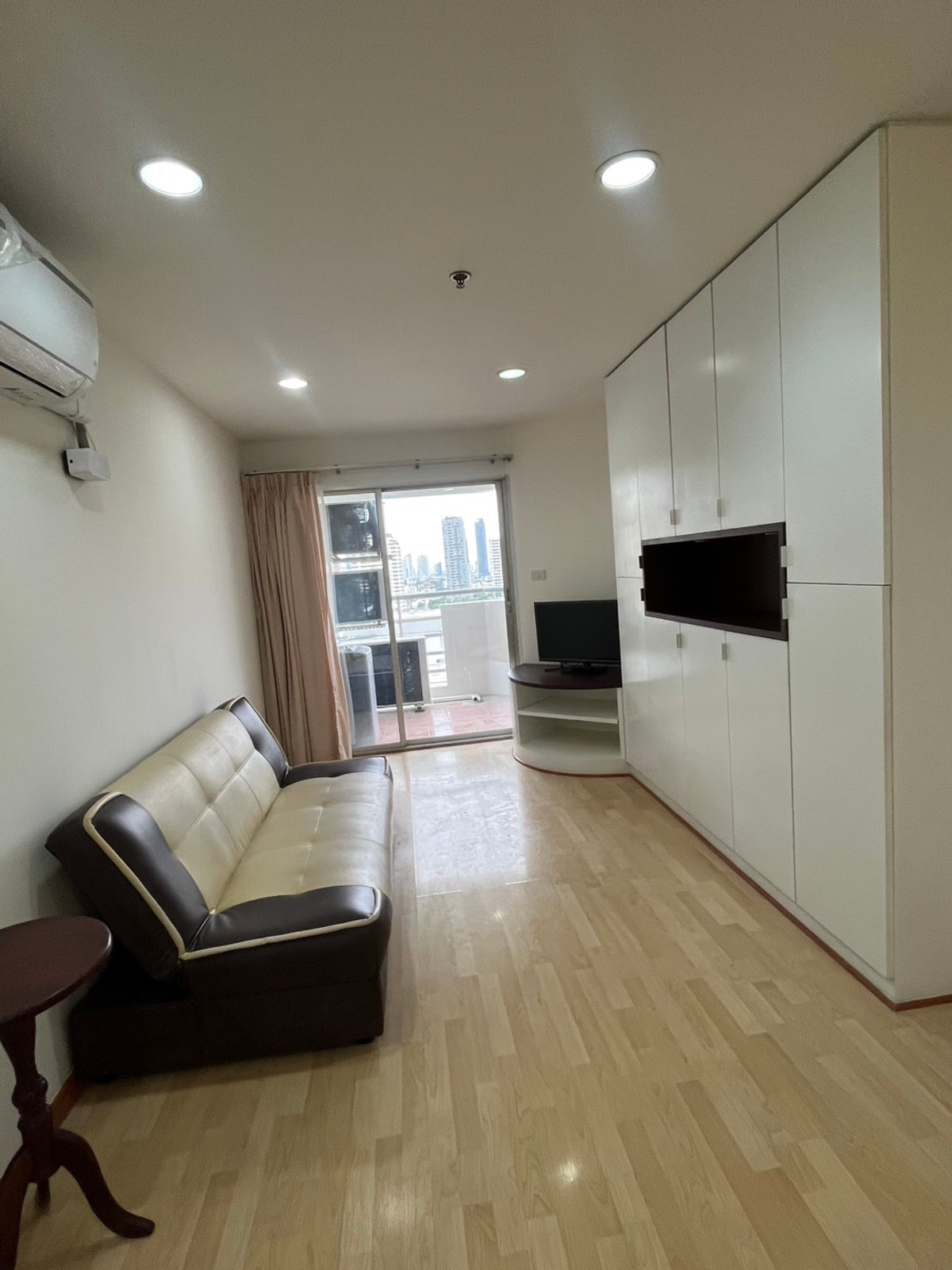 For RentCondoSukhumvit, Asoke, Thonglor : 🏙 For rent The Waterford Diamond Tower 🔥 📍 near BTS Phrom Phong 🚆 convenient travel, connecting Sukhumvit - Asoke - Thonglor