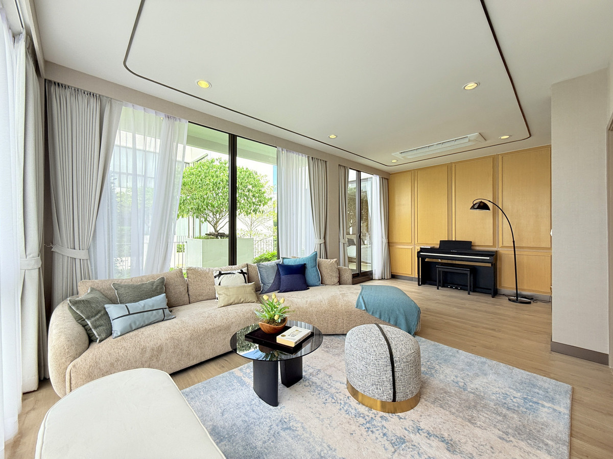 AERIE Srinakarin-Krungthep Kreetha, HP0341 Loading...