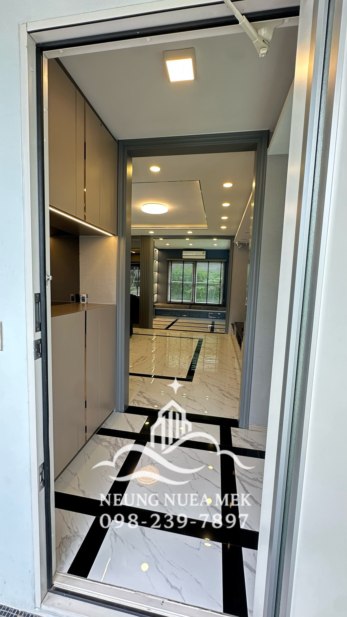 ✅ Anya Bangna–Ramkhamhaeng 2 | Beautiful Main-Road House Opposite the Park | Fully Furnished | 65,000 THB/month Loading...