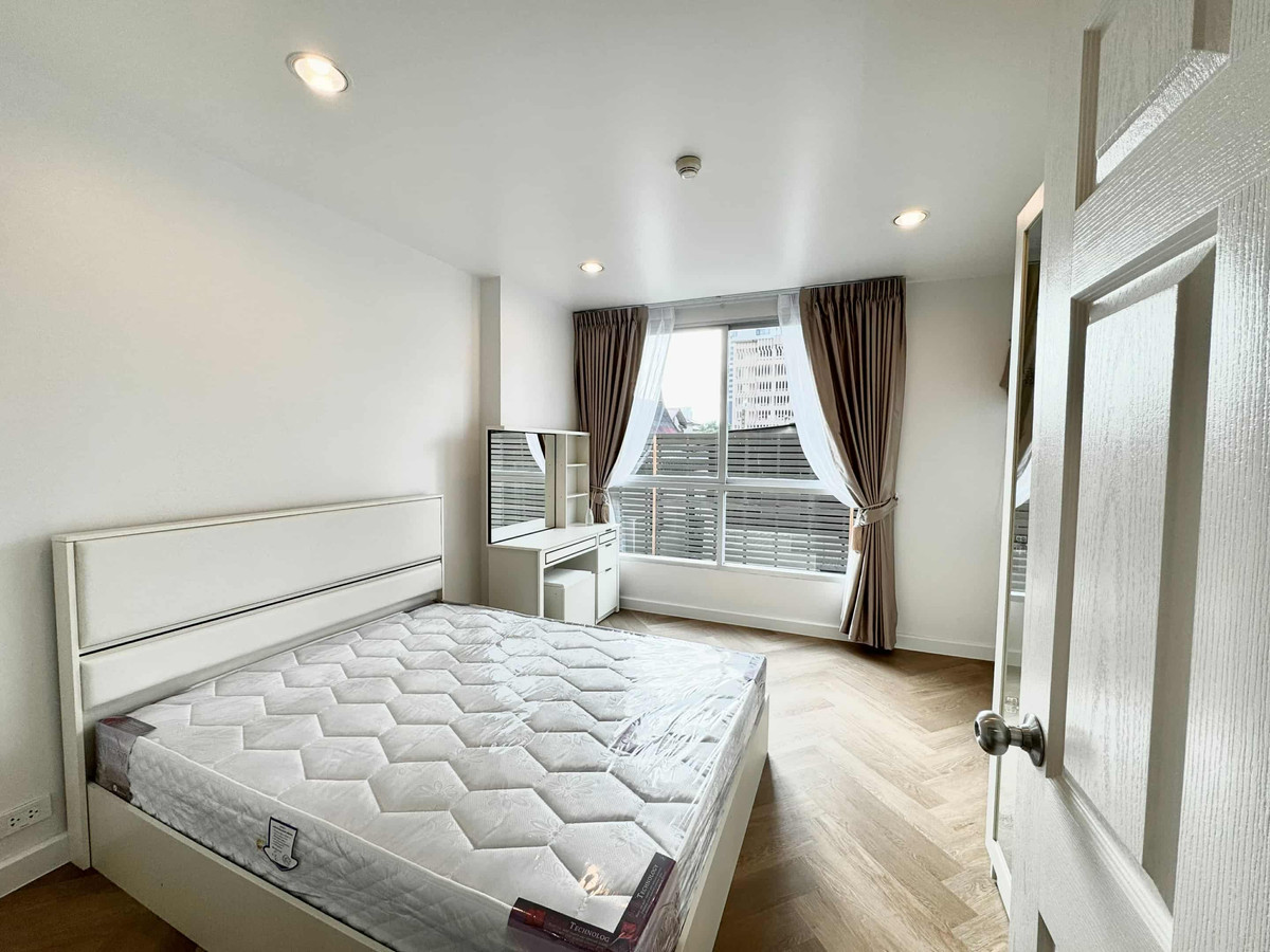 ขายคอนโดสะพานควาย จตุจักร : 🔥 ขาย 🔥 ไลฟ์ แอท พหล 18 - Life @ Phahon18 / 1 ห้องนอน P040