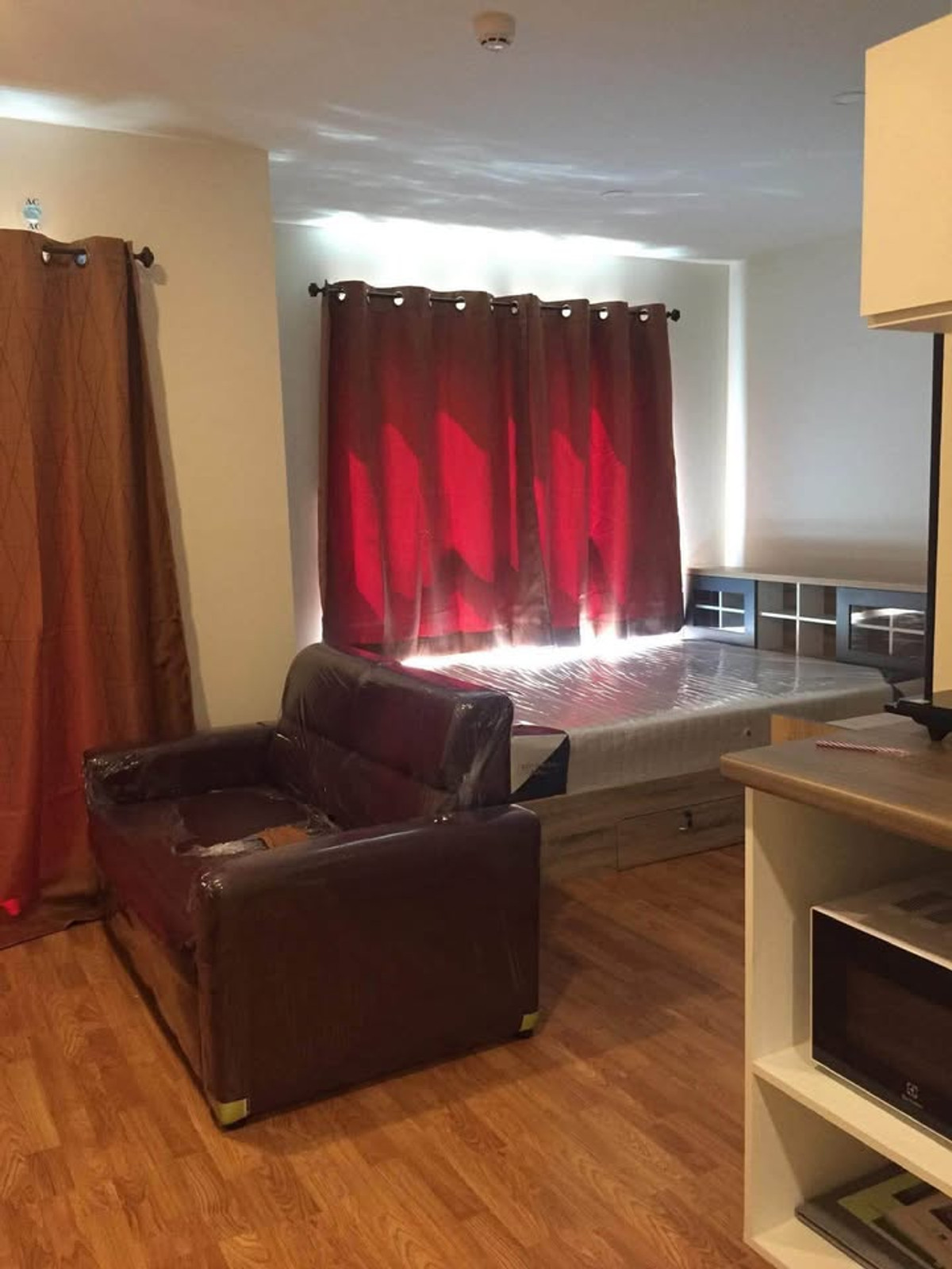 (รหัส T242) ขายคอนโด lumpini ville ratburana - riverview 2 ใกล้ไอคอนสยาม Loading...