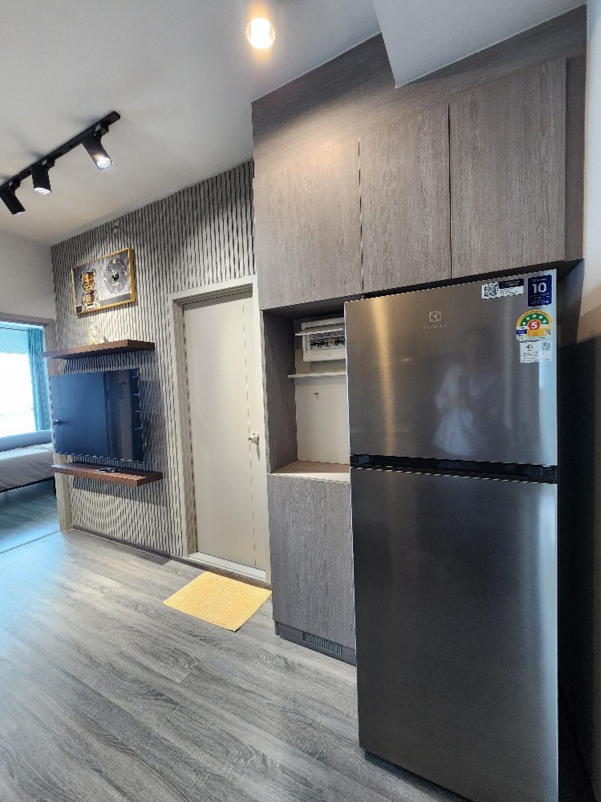 ปล่อยเช่า 20,000 บาท Ideo ราม-ลำสาลี สเตชั่น 35 ตรม. ชั้น 15 พร้อมอยู่ Loading...